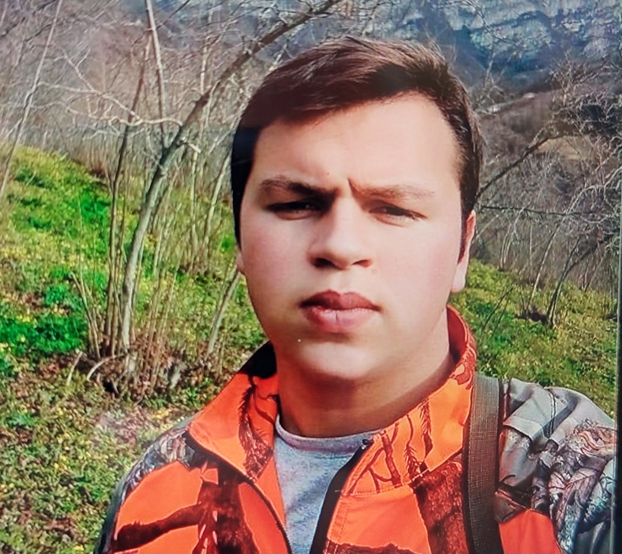 Ehliyetini Yeni Alan Genç, Aracıyla Baraj Gölüne Uçarak Hayatını Kaybetti (1)