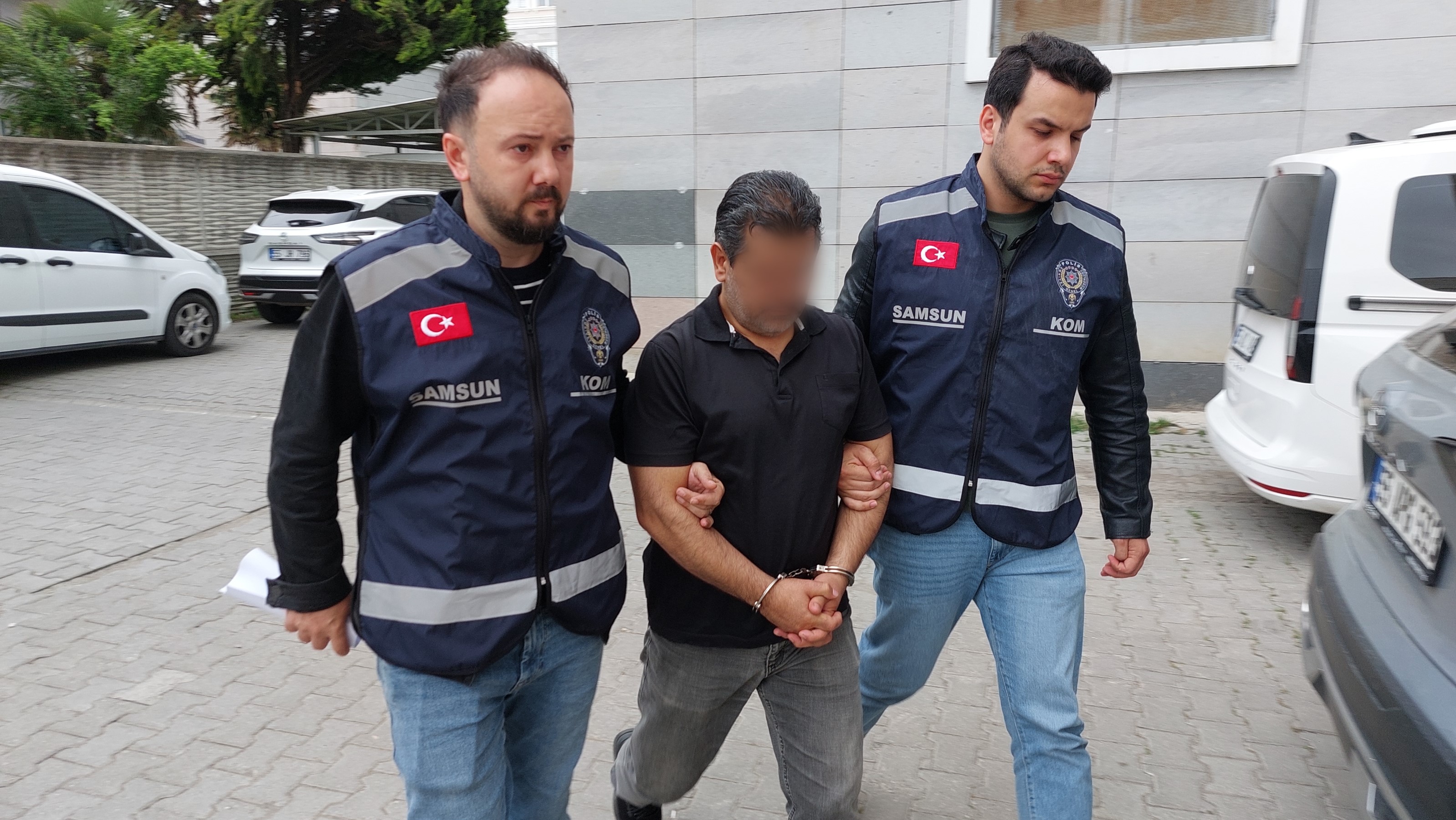 Samsun Merkezli 'Maydanoz Döner'e Fetö Operasyonu 23 Gözaltı (4)