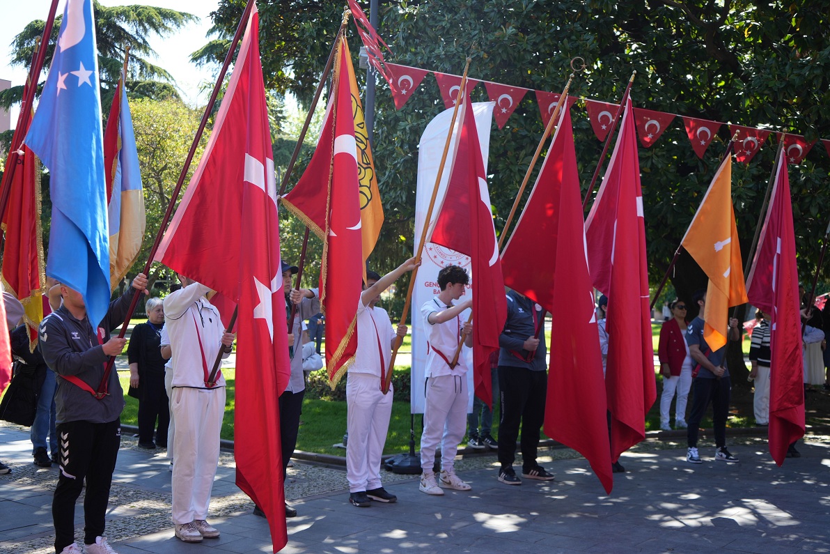 Samsun’da 19 Mayıs Kutlamaları Çelenk Sunma Töreni Ile Başladı (2)