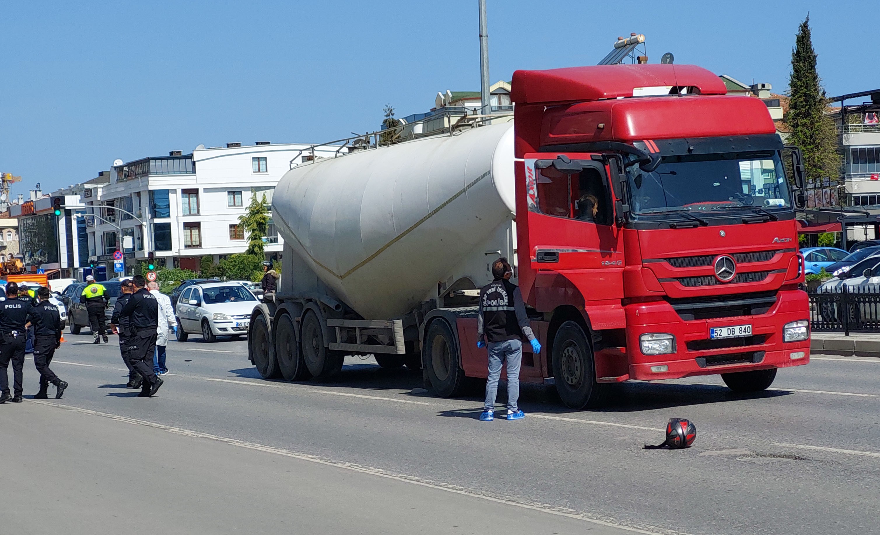 Samsun’da Beton Mikseri Ile Çarpışan Motosiklet Sürücüsü Hayatını Kaybetti-1