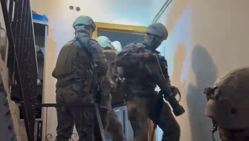 Samsun'da Uyuşturucu Tacirlerine Şafak Operasyonu1