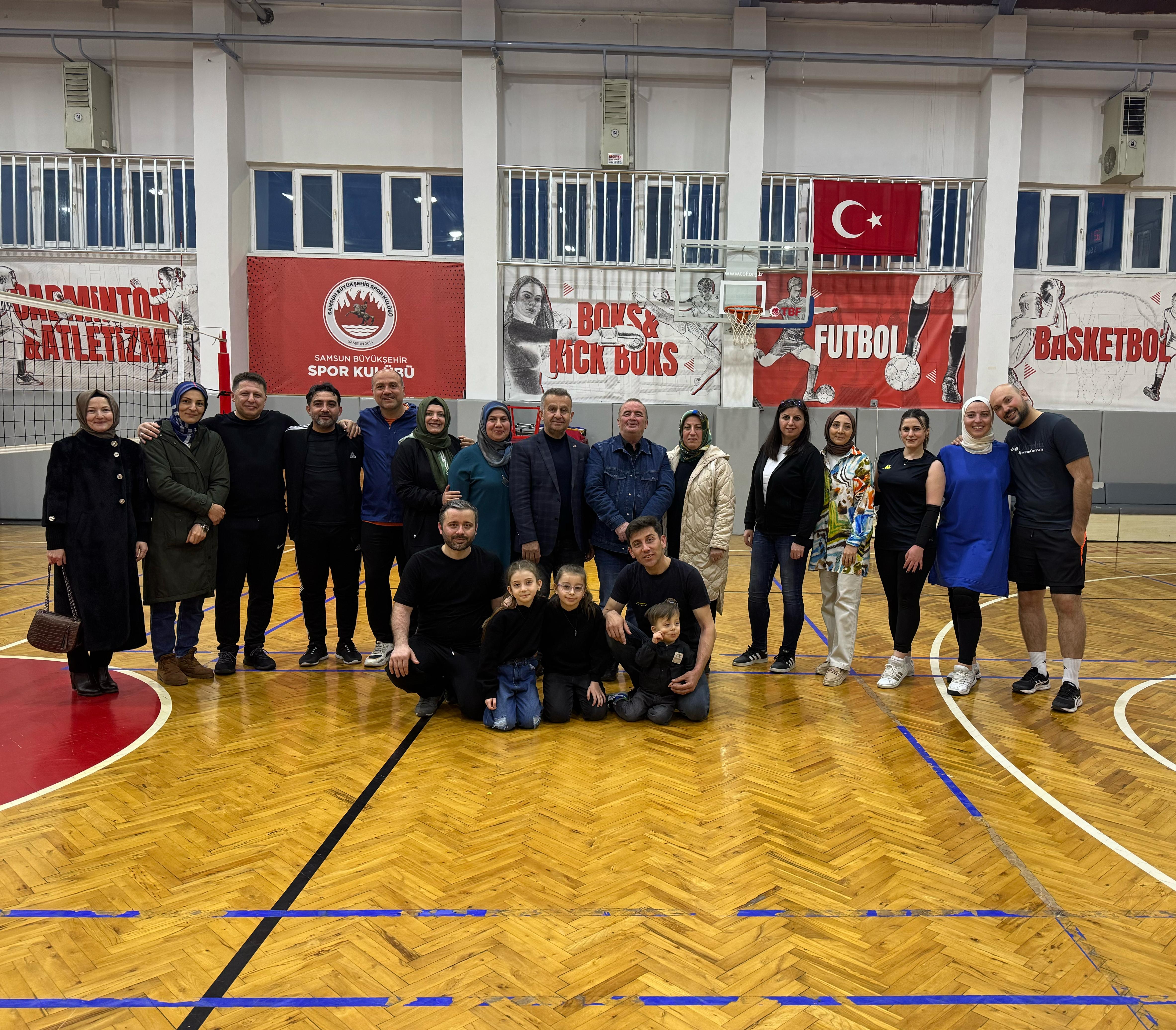Üçpınar İlköğretim Okulu Yeniden Voleybol Sahalarında (13)