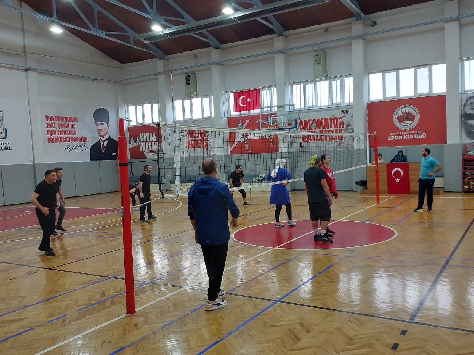 Üçpınar İlköğretim Okulu Yeniden Voleybol Sahalarında (17)