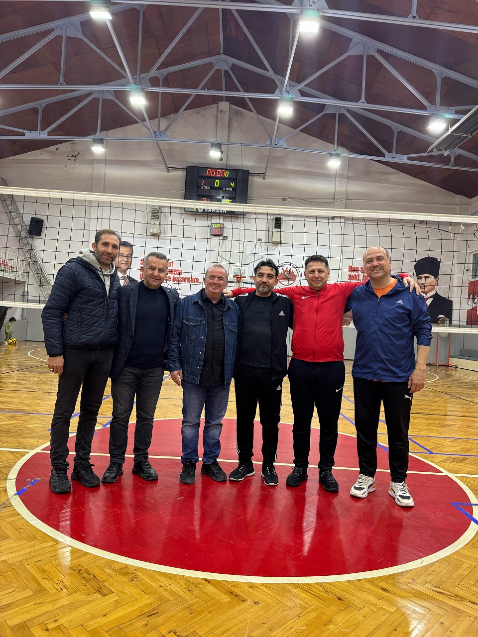 Üçpınar İlköğretim Okulu Yeniden Voleybol Sahalarında (2)