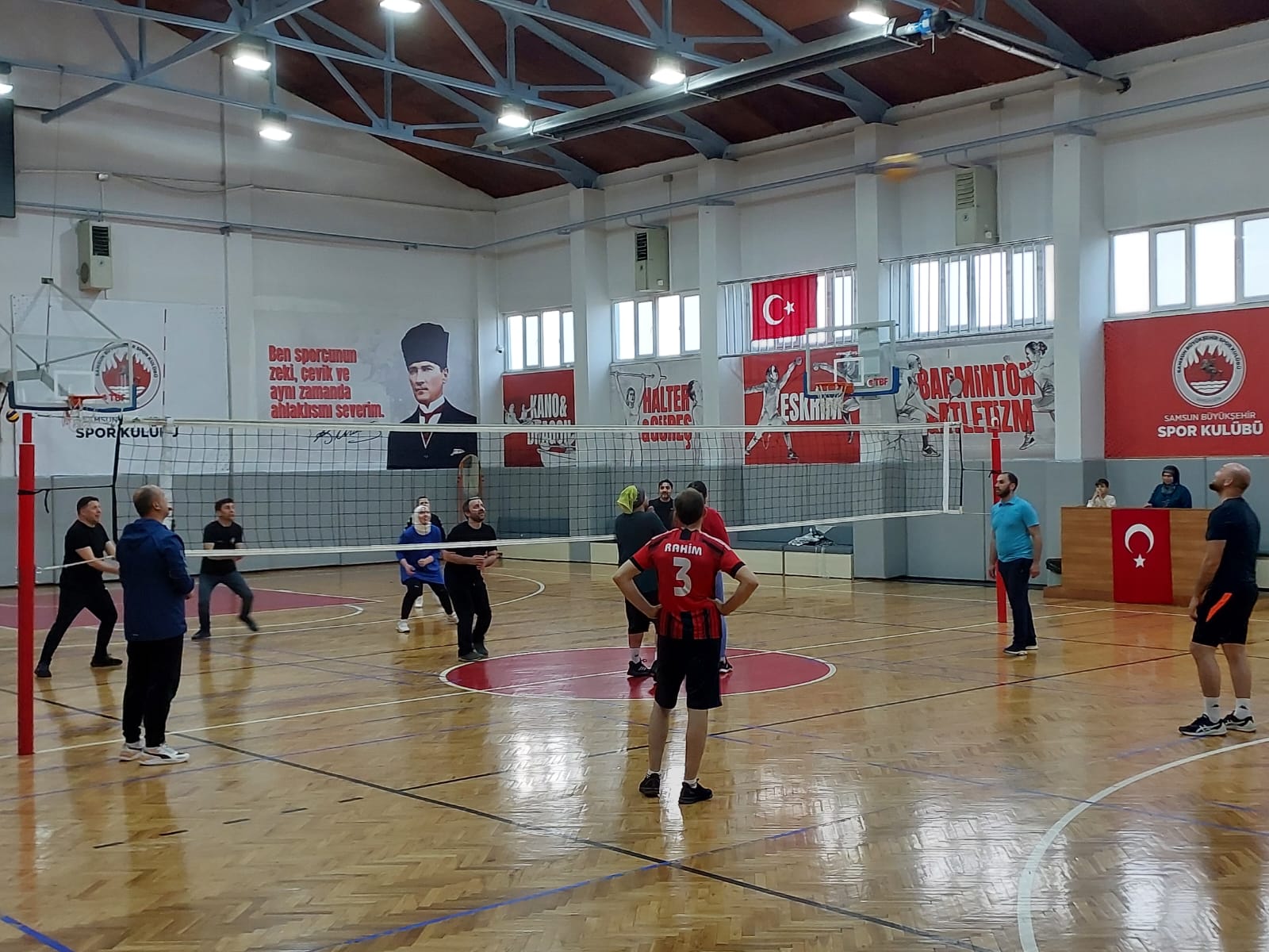 Üçpınar İlköğretim Okulu Yeniden Voleybol Sahalarında (23)