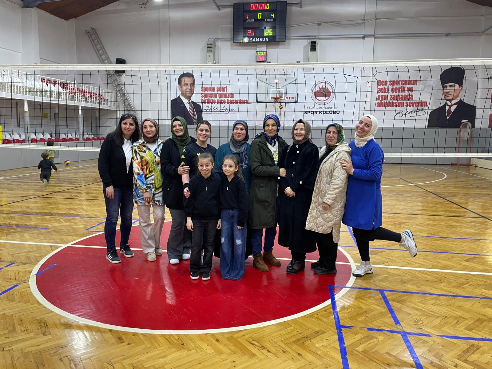 Üçpınar İlköğretim Okulu Yeniden Voleybol Sahalarında (24)