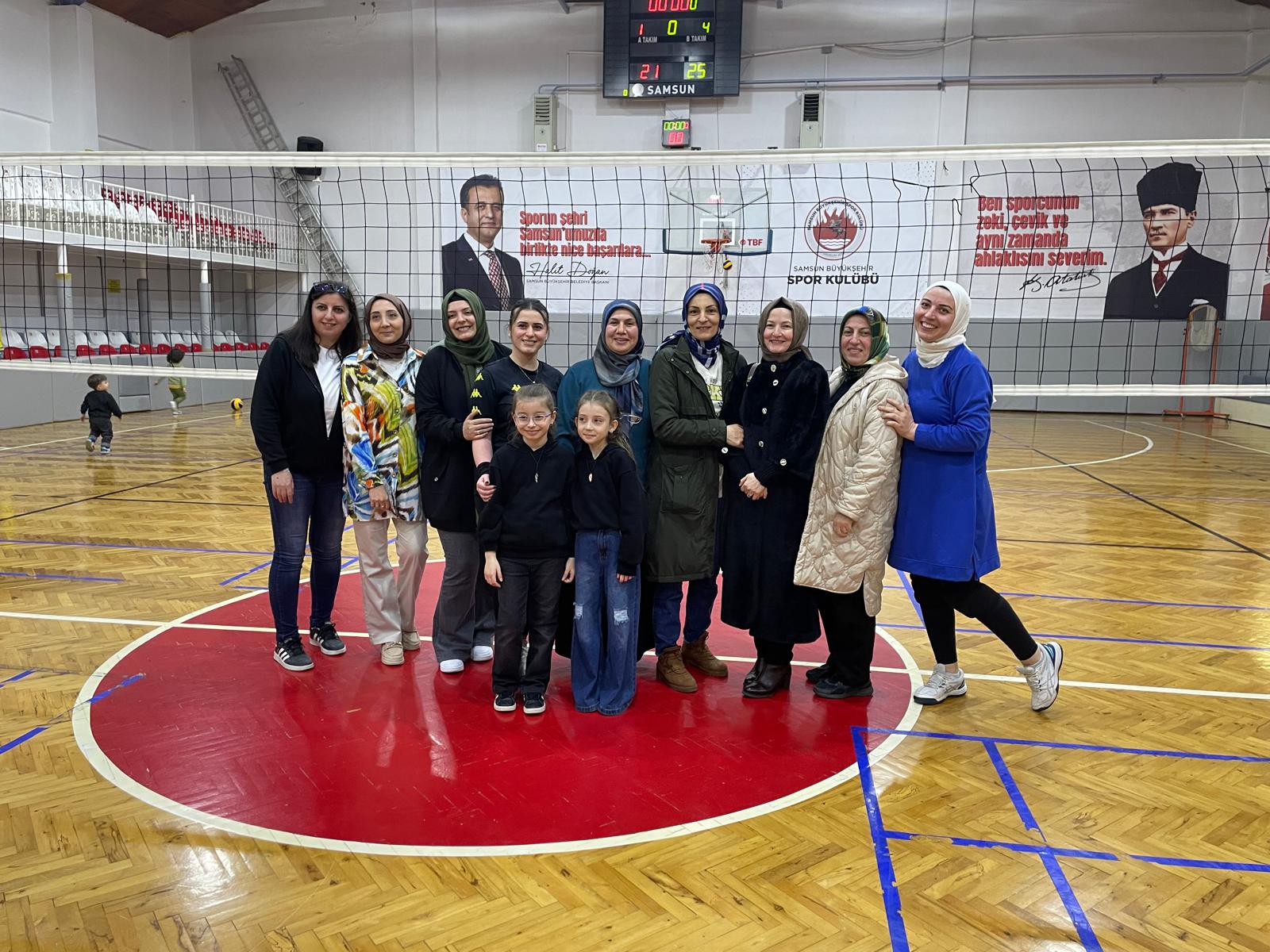 Üçpınar İlköğretim Okulu Yeniden Voleybol Sahalarında (26)