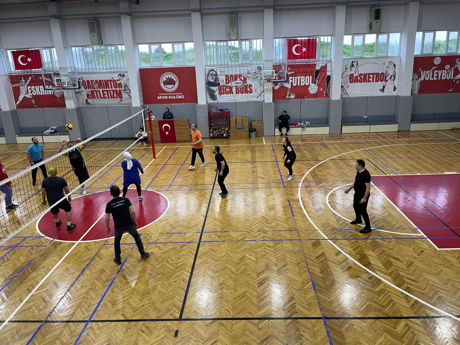 Üçpınar İlköğretim Okulu Yeniden Voleybol Sahalarında (28)