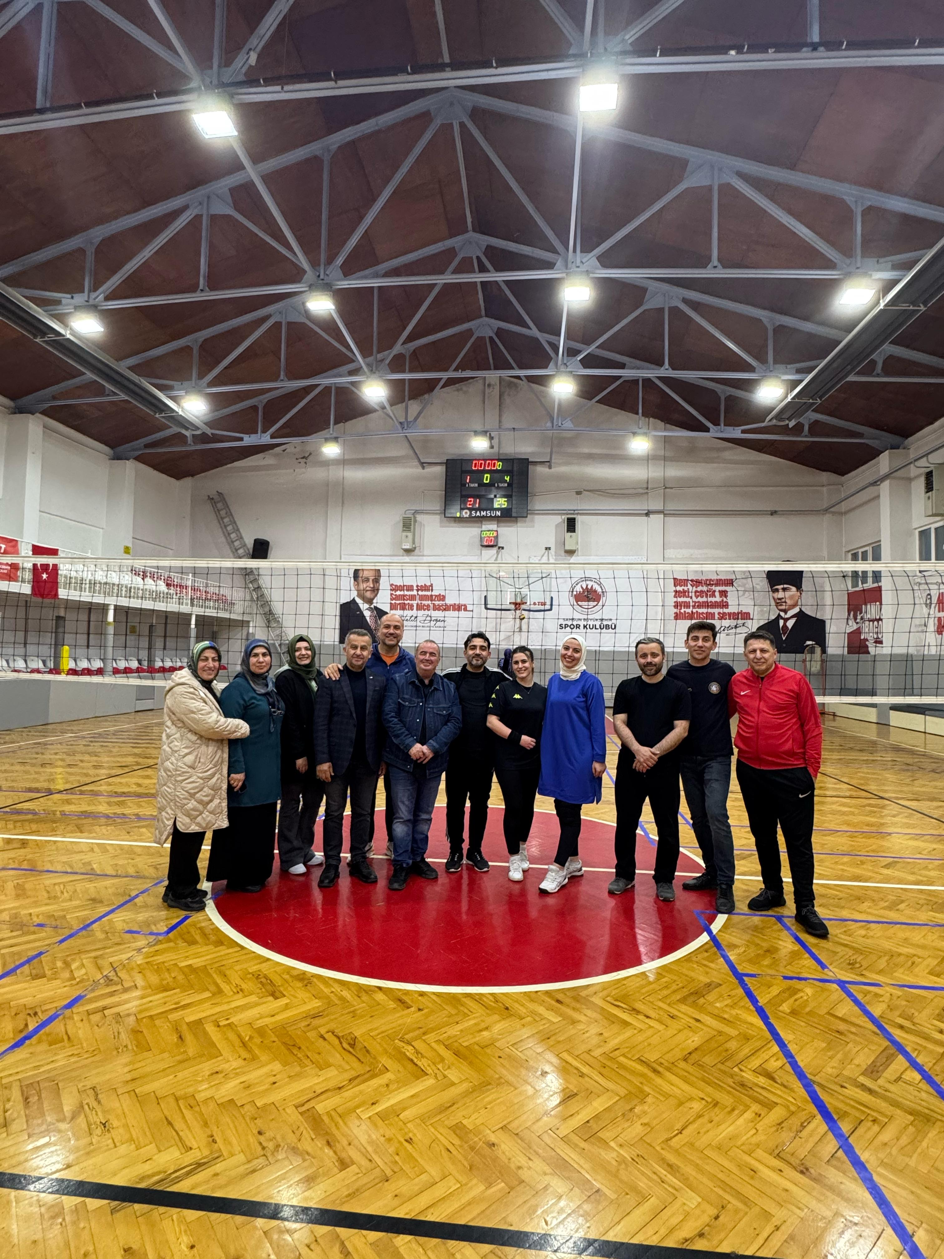 Üçpınar İlköğretim Okulu Yeniden Voleybol Sahalarında (4)