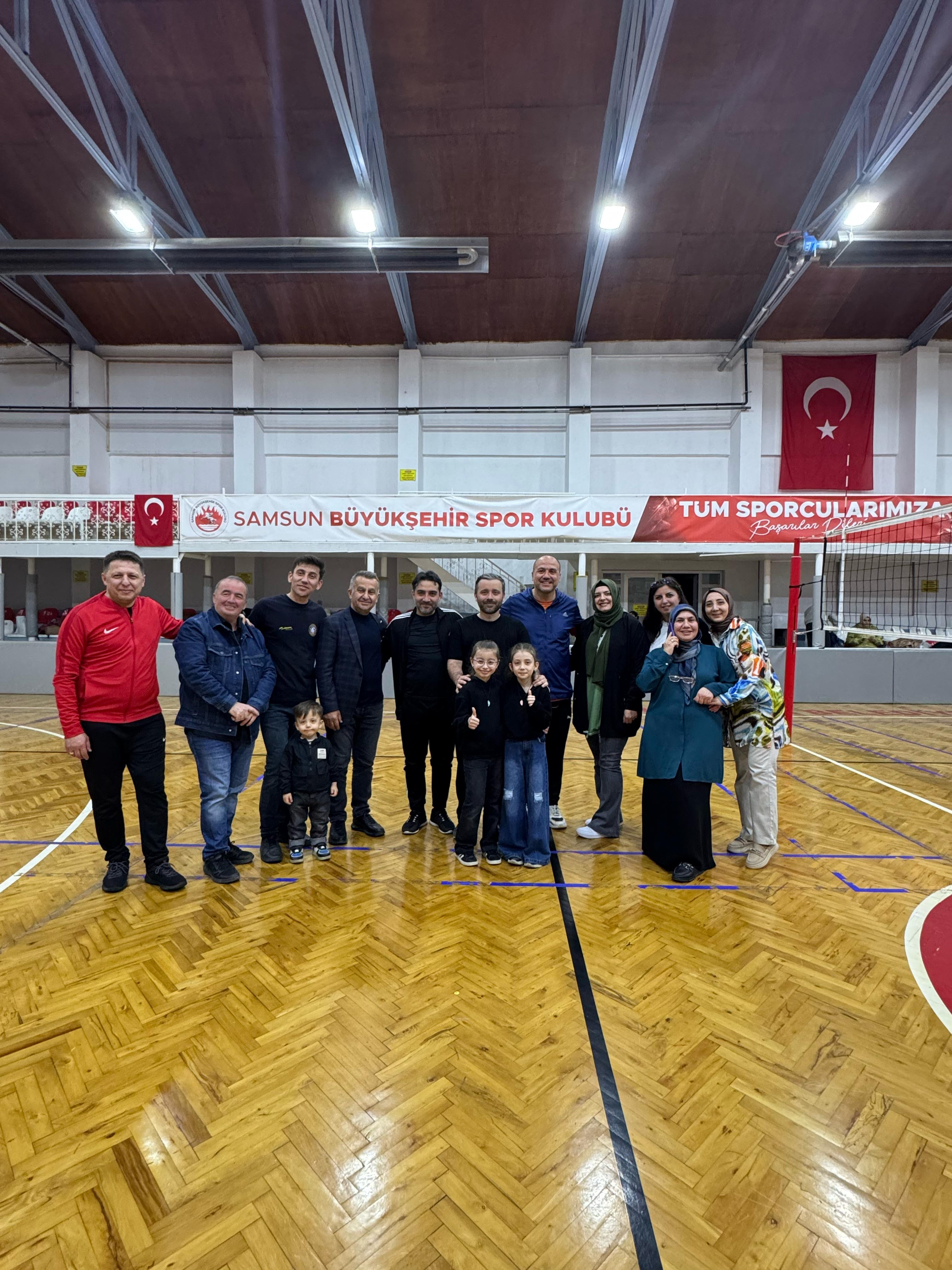 Üçpınar İlköğretim Okulu Yeniden Voleybol Sahalarında (9)