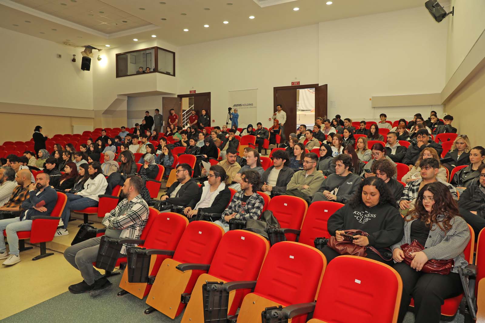Üniversiteliler Sordu Başkan Kılıç Cevapladı (7)
