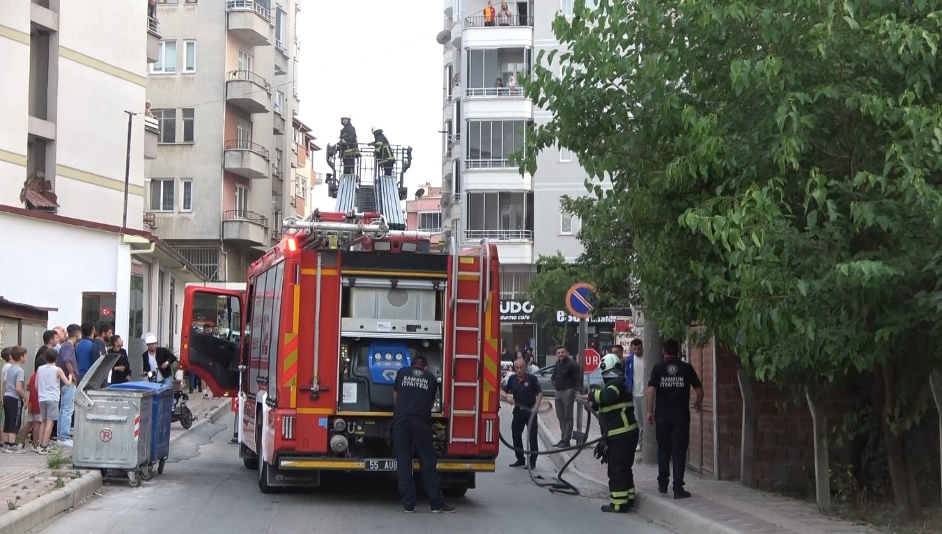 Bafra’da Fırın Bacasında Yangın Paniği1