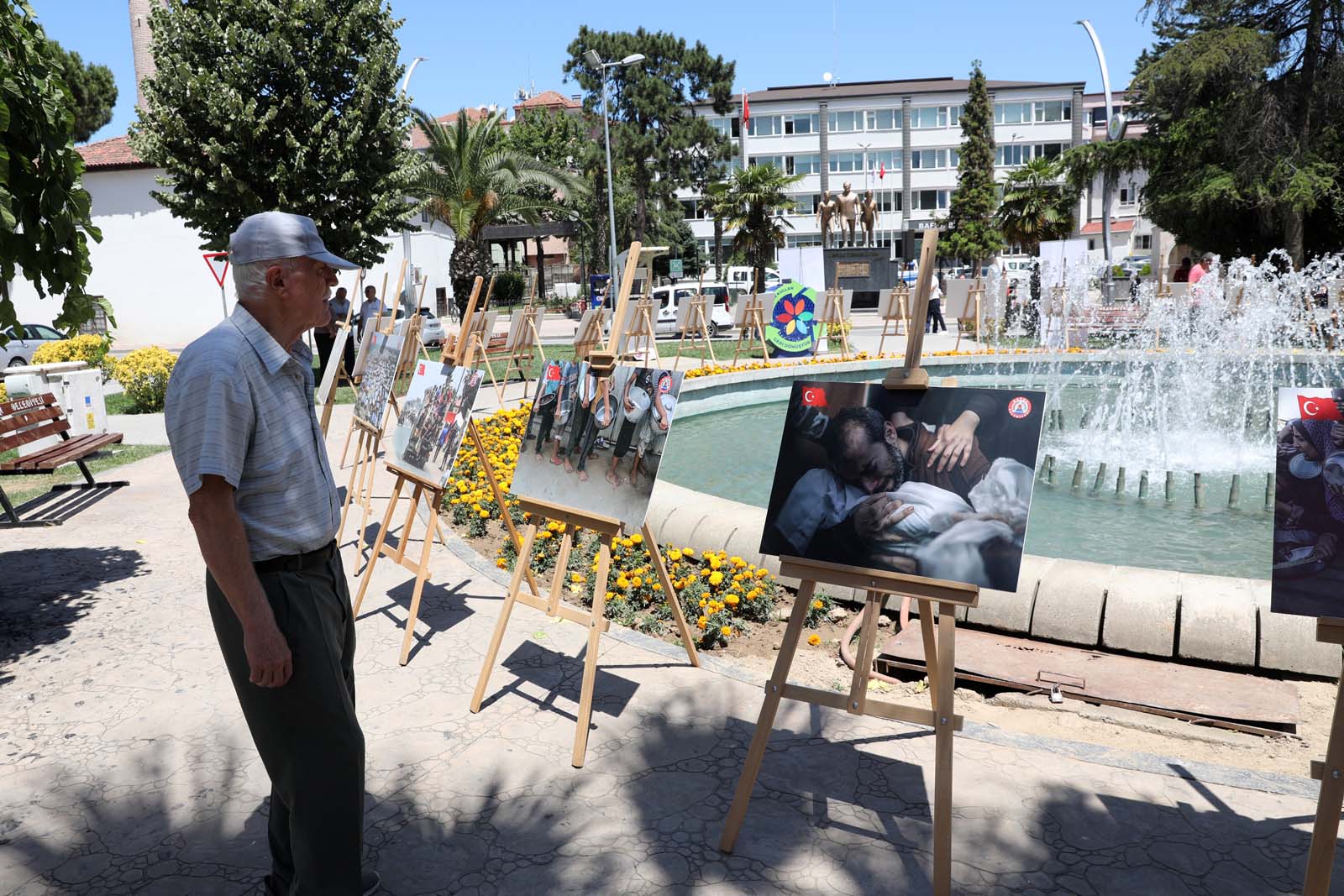 Bafra’da “Gazze’nin Sesi Ol” Fotoğraf Sergisi Açıldı (7)