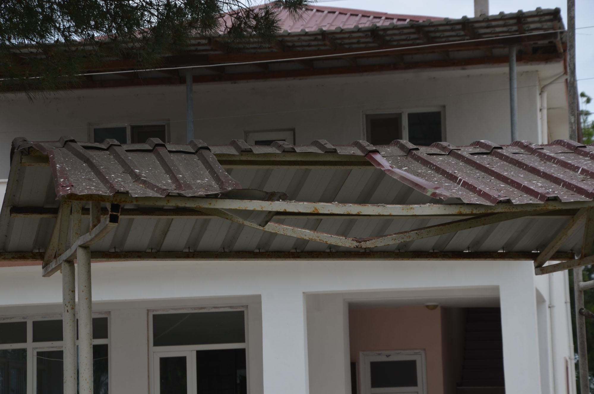 Bafra'da Minareden Düşen Işçi Ağır Yaralandı1
