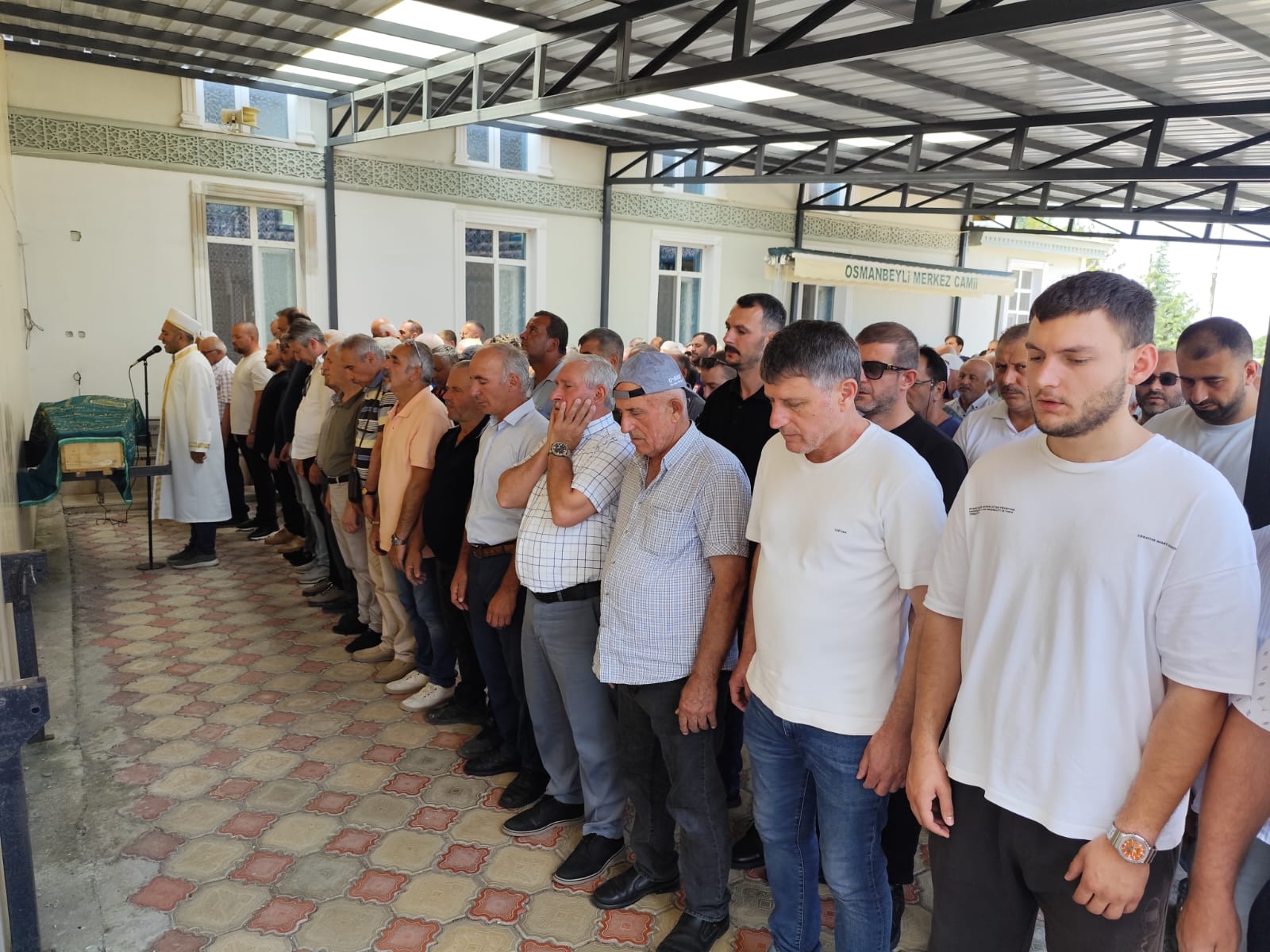 Fehmi Bülbül Dualarla Son Yolculuğuna Uğurlandı (1)