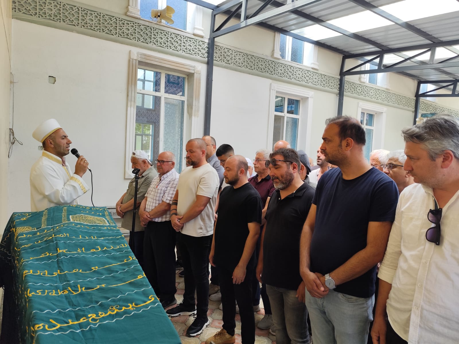Fehmi Bülbül Dualarla Son Yolculuğuna Uğurlandı (2)