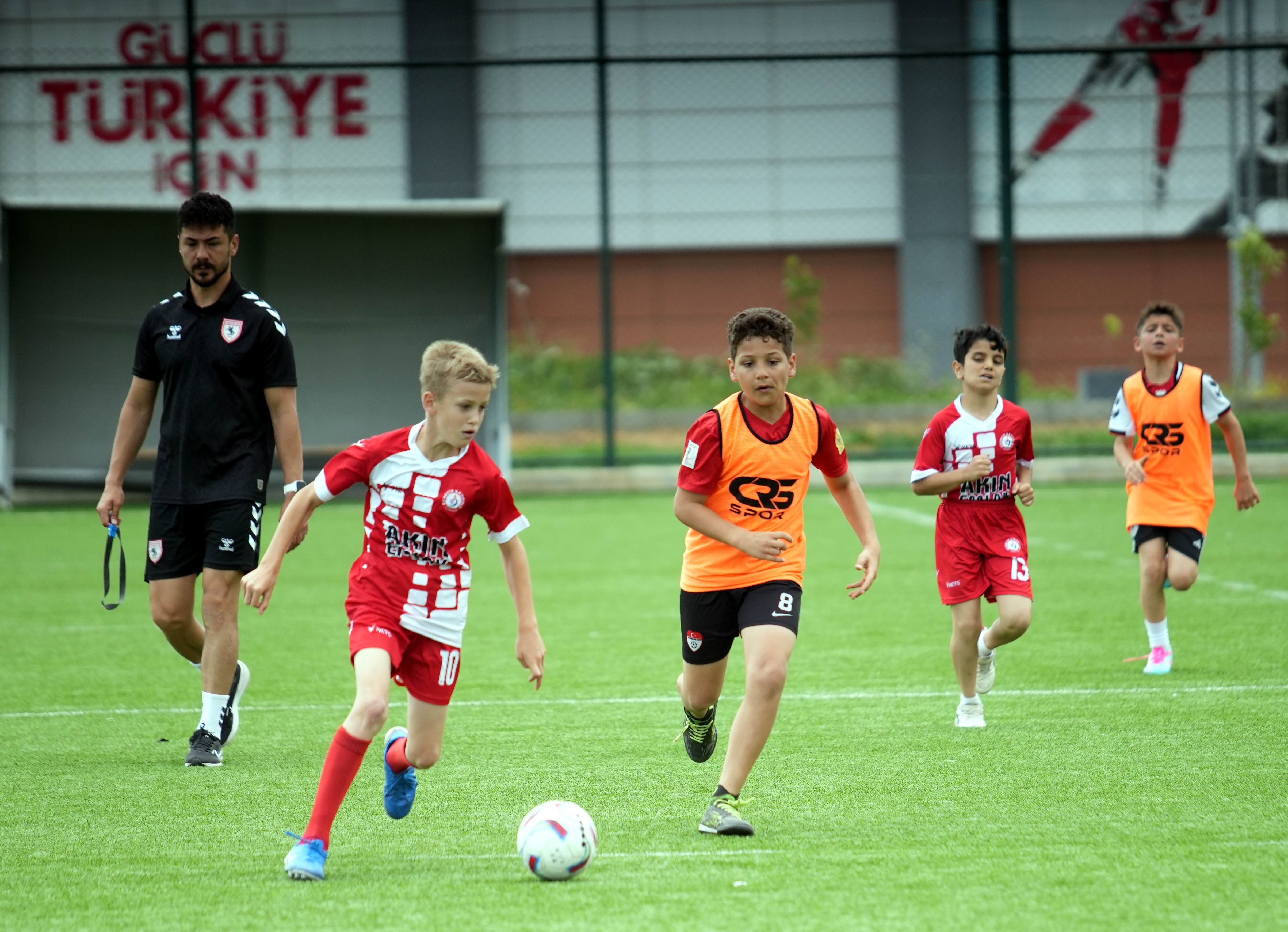 Minik Yıldızlar Samsunspor Için Sahada2