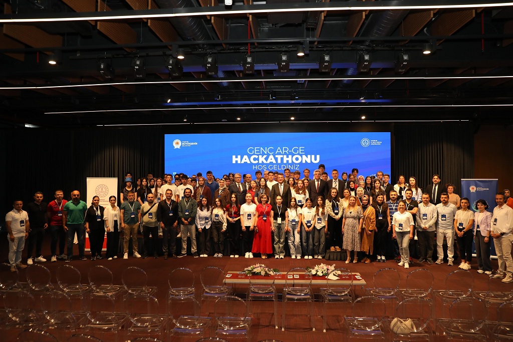 Samsun Büyükşehir Belediyesi’nden Genç Ar Ge Hackathonu (1)