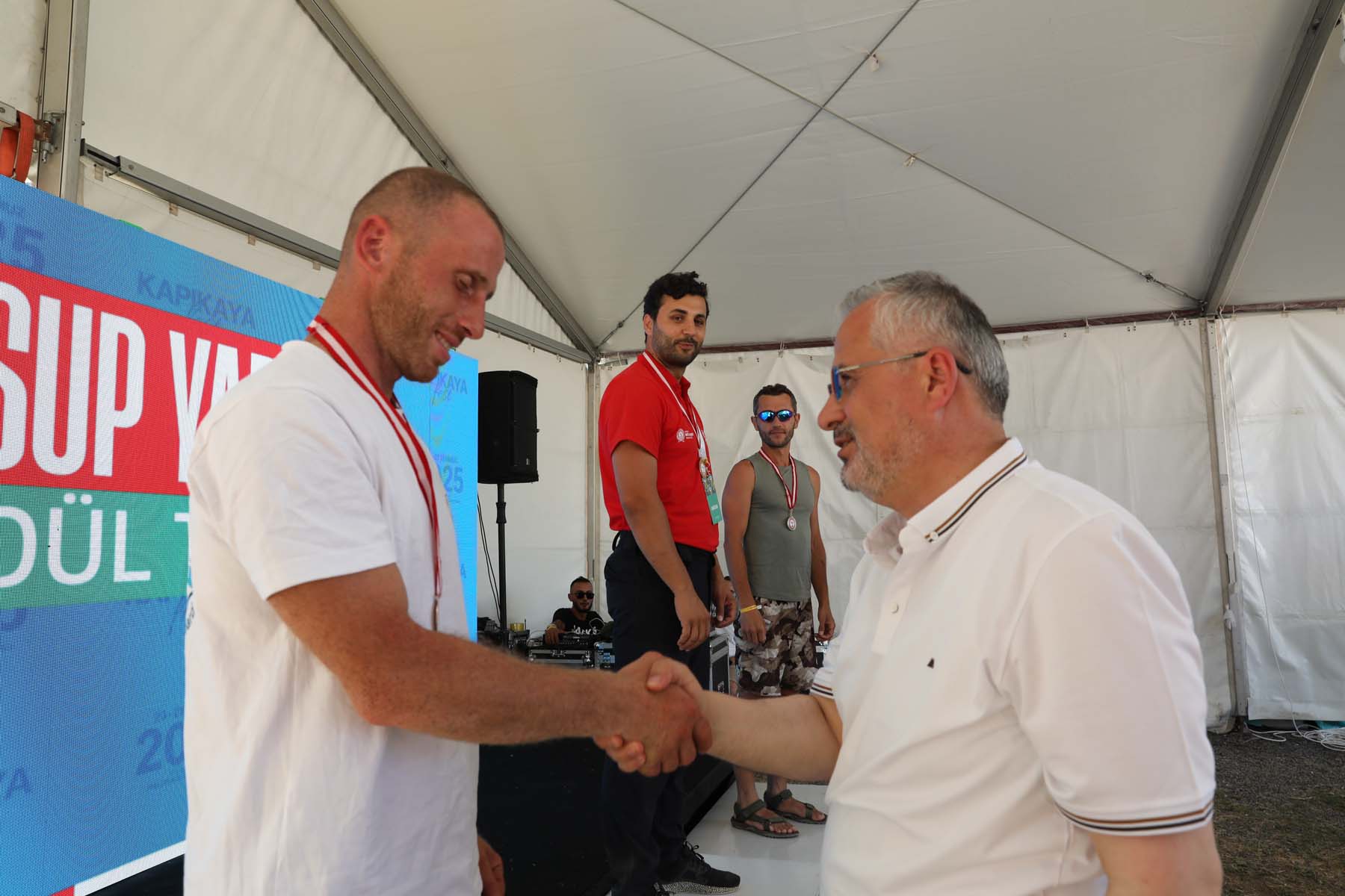 Kapıkaya’da Bir Ilk! Kızılırmak Nehri’nin Eteklerinde “Sup Yarışı” Yapıldı (6)