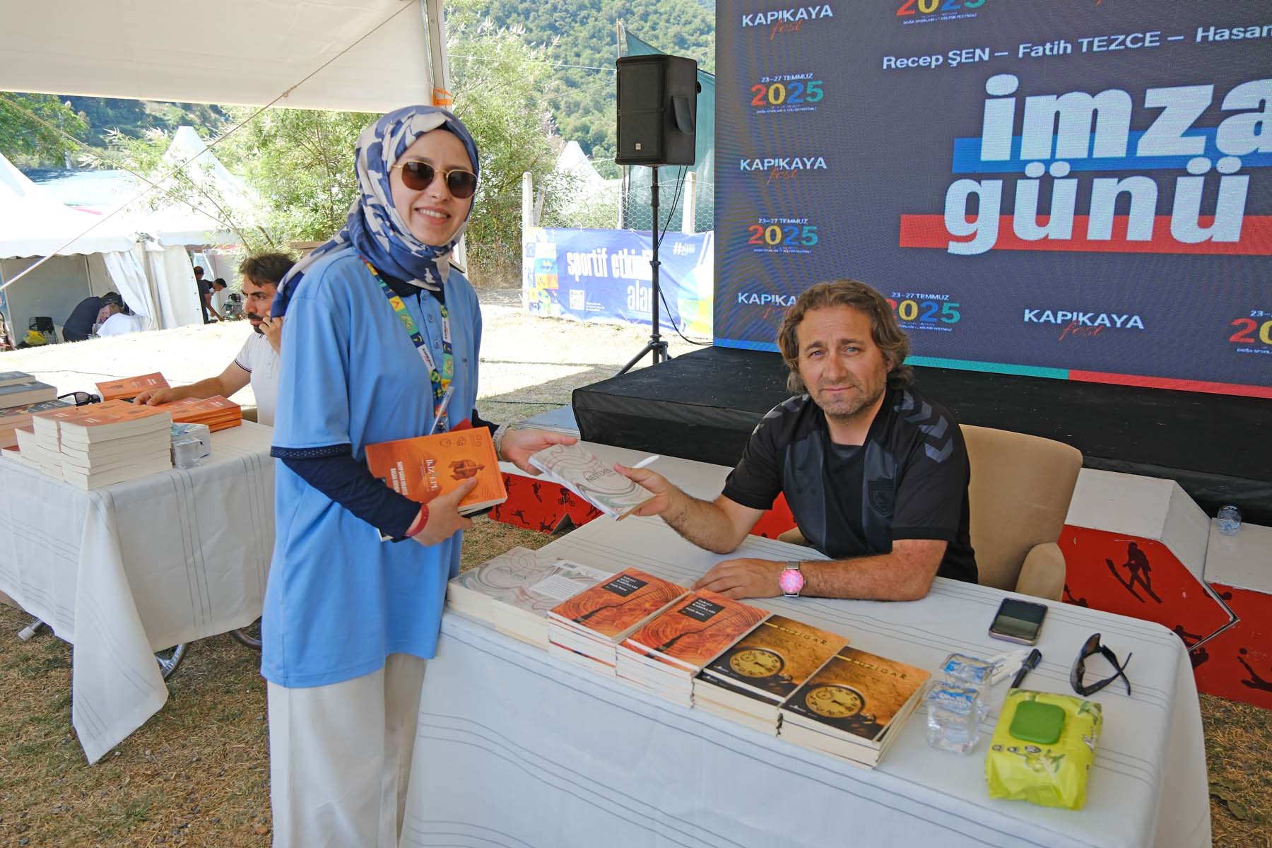 Kapıkayafest’te Yazar Ve Şairler Okurları İle Buluştu (1)