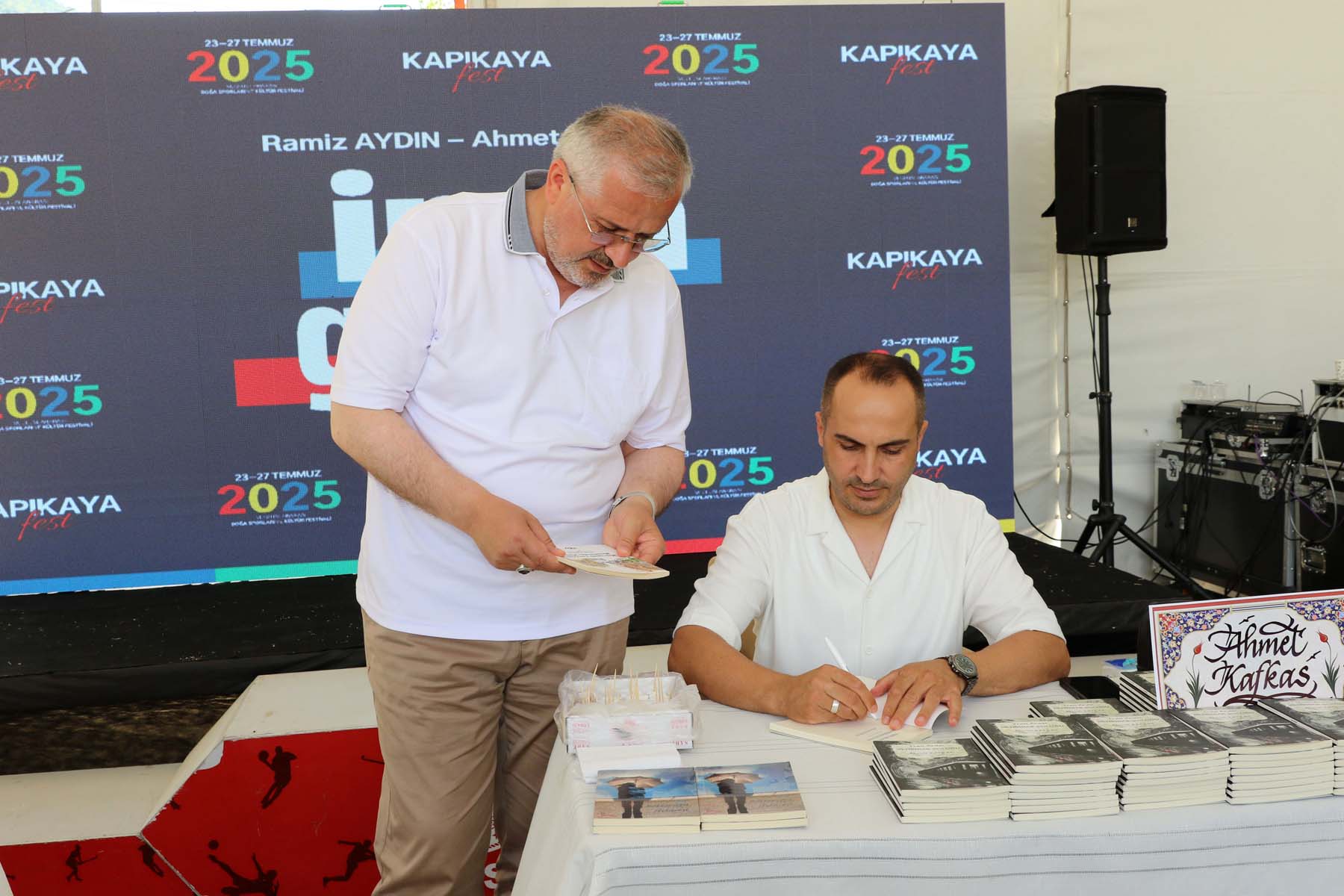 Kapıkayafest’te Yazar Ve Şairler Okurları İle Buluştu (3)