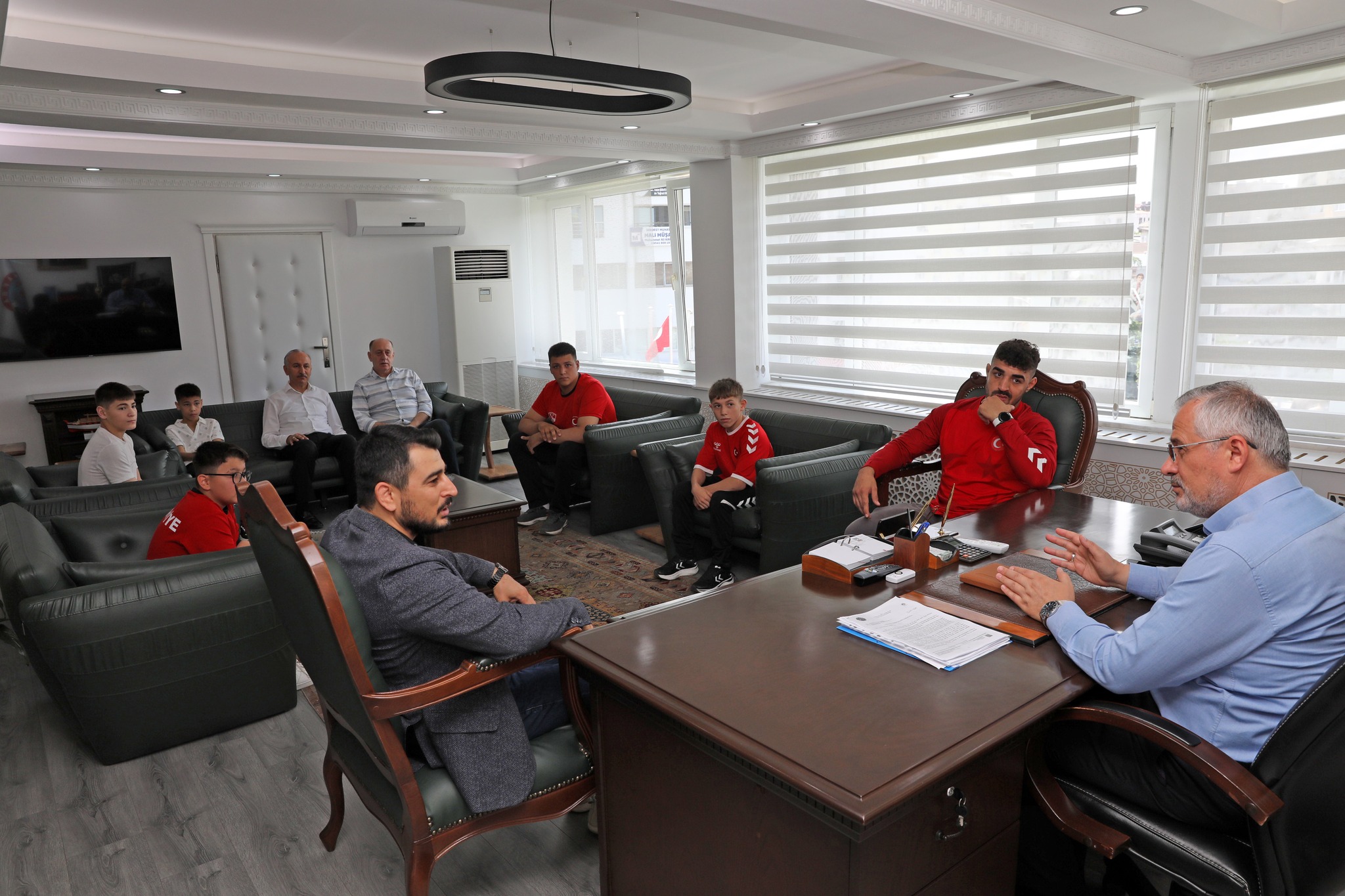 Şampiyon Güreşçiler Bafra Belediyesi'nde Ağırlandı (4)