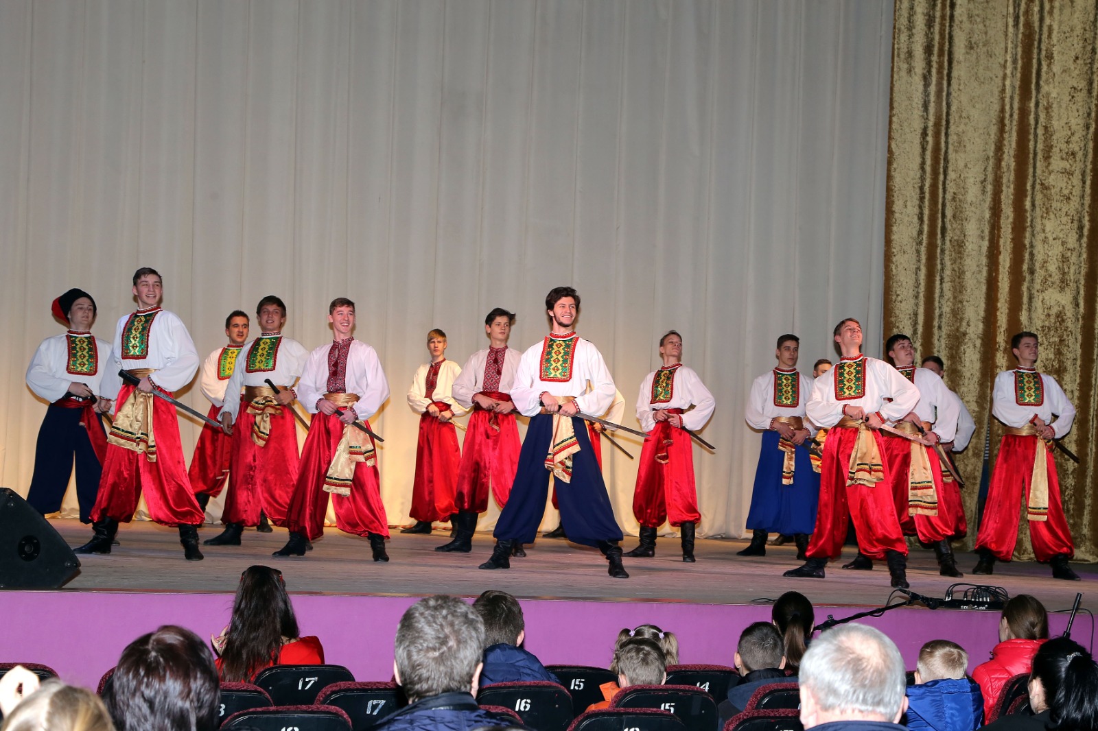 Samsun'da Halk Oyunları Festivali İçin Geri Sayım Başladı (5)