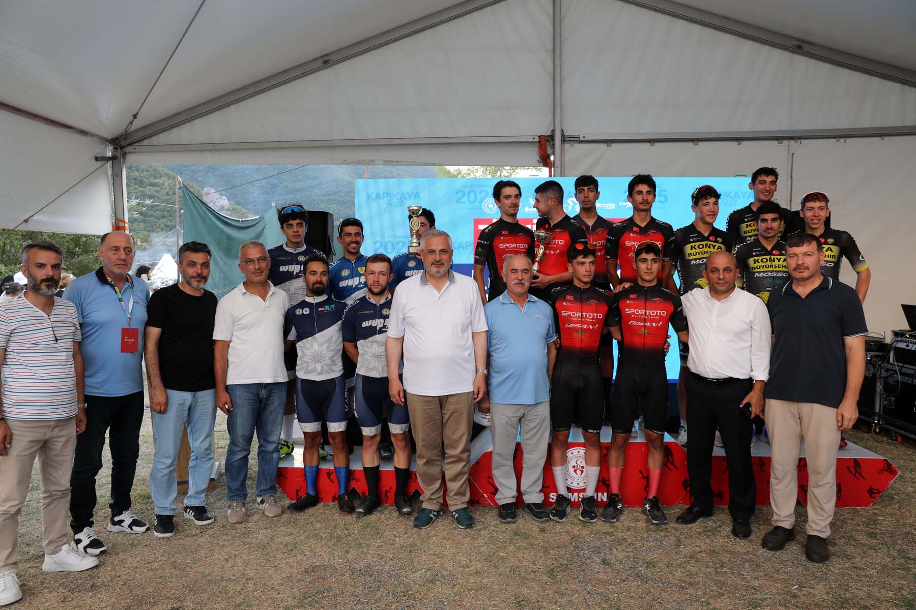 Türkiye Kupası 5. Etap Puanlı Yol Yarışları Bafra’da Nefes Kesti (10)
