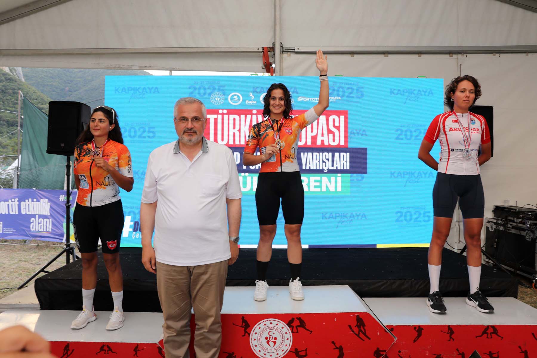 Türkiye Kupası 5. Etap Puanlı Yol Yarışları Bafra’da Nefes Kesti (5)