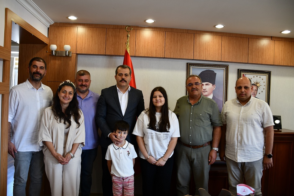 Vezirköprü’nün Gururu, Asya Deniz Karakuş, Lgs’de Türkiye Birincisi Oldu