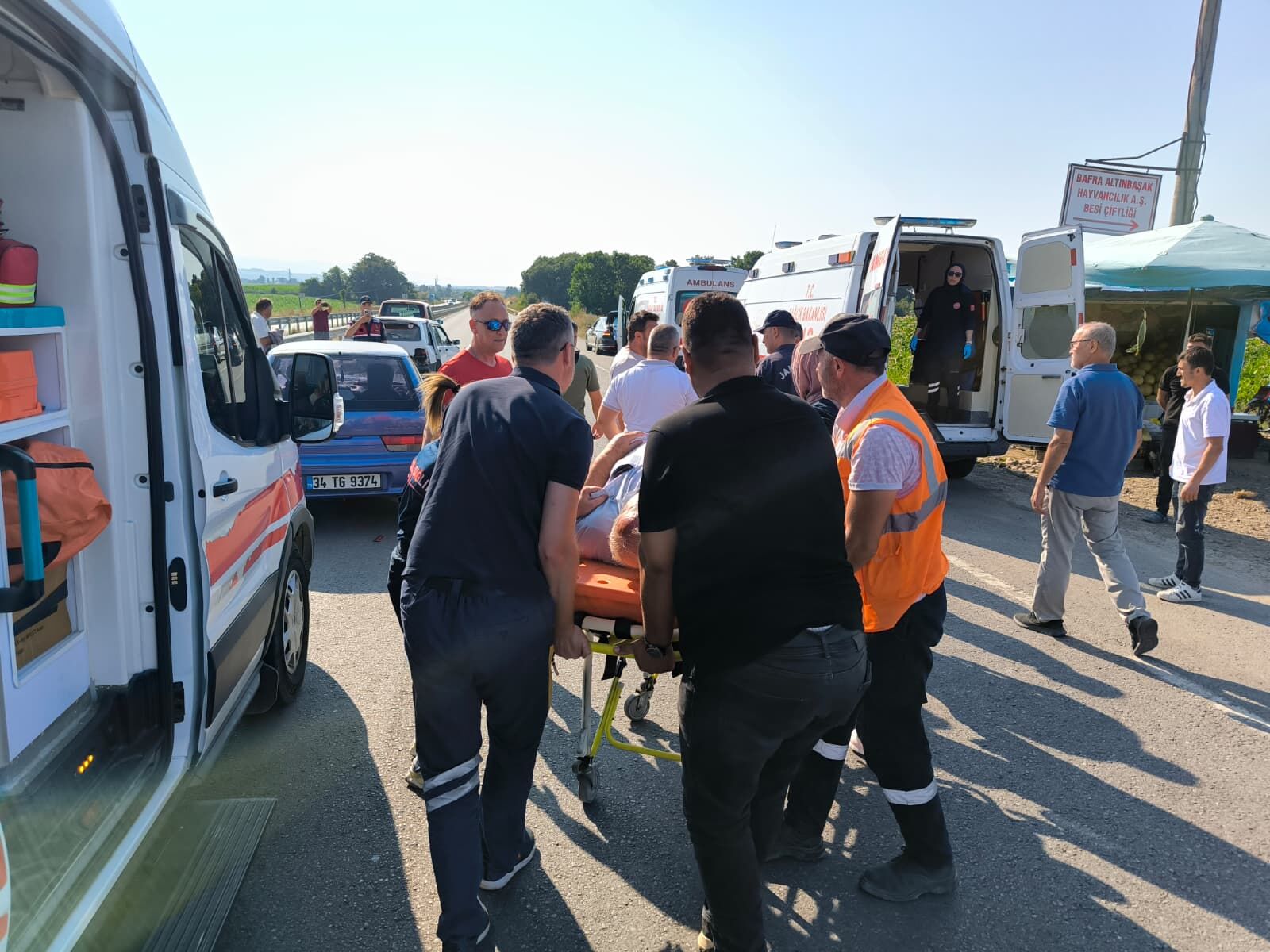 Alaçam Yolu Üzerinde Trafik Kazası (3)