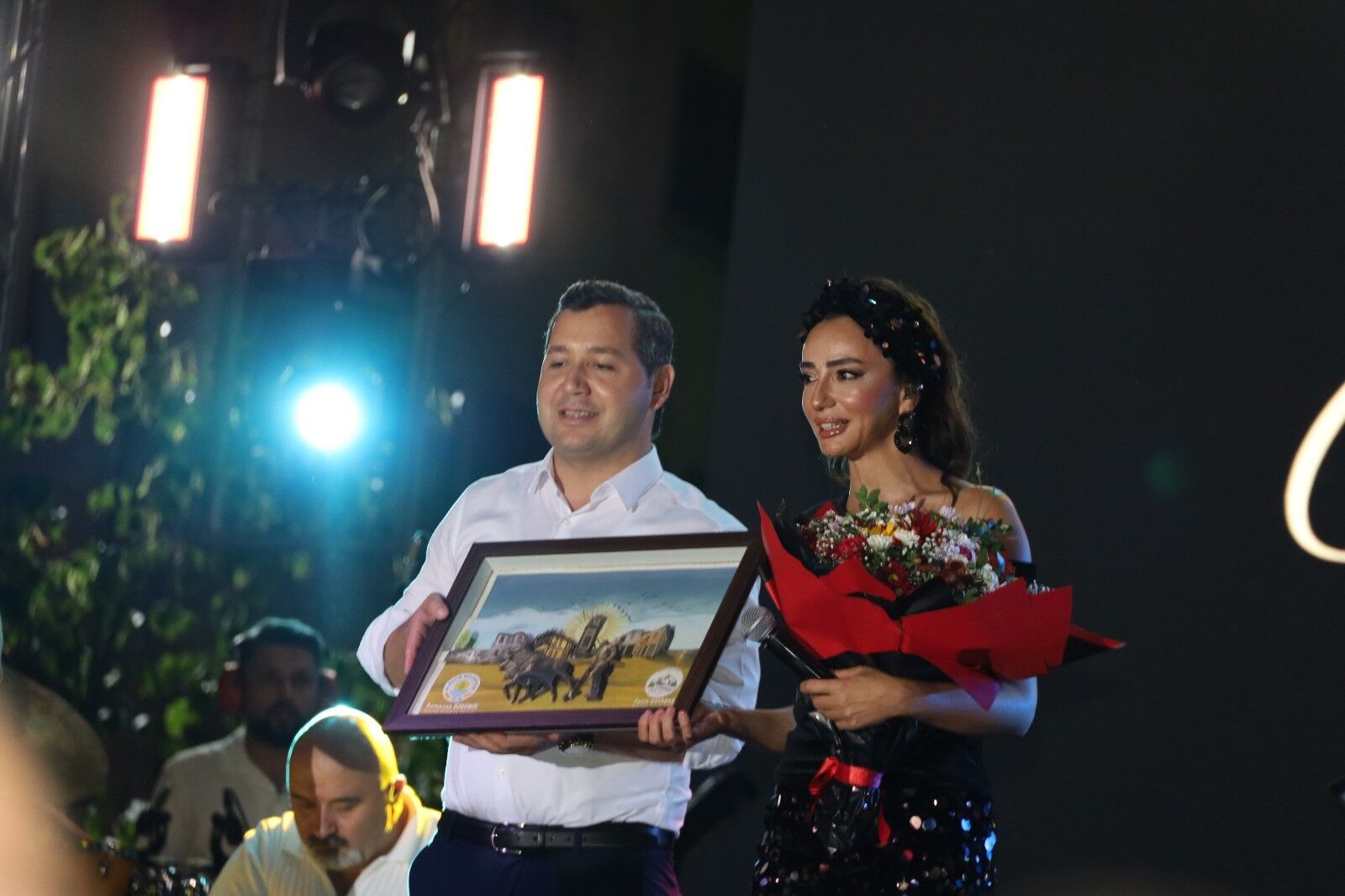 Alaçam'da Öykü Gürman Konseri
