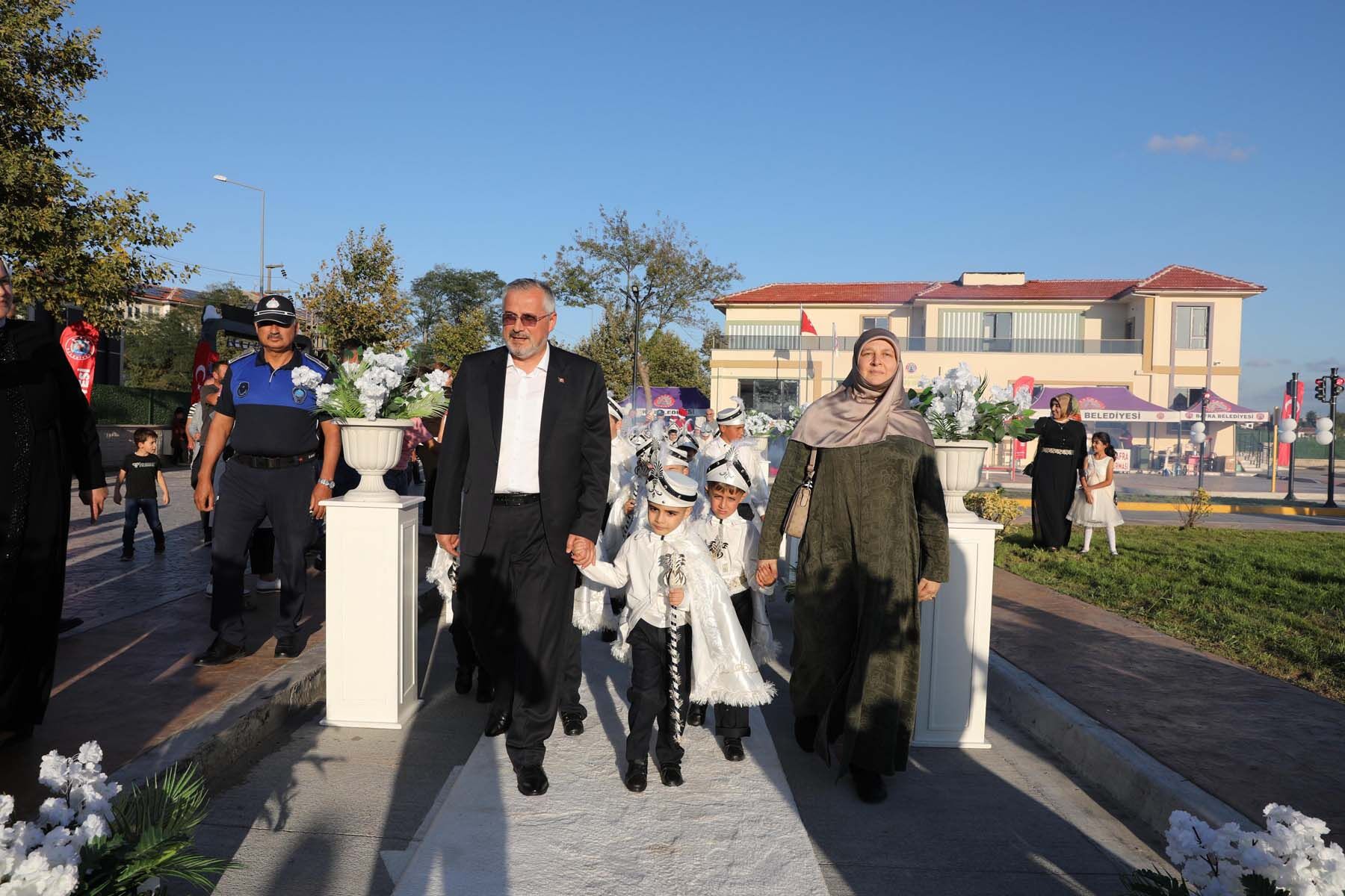 Bafra’da 21. Geleneksel Sünnet Şöleni Renkli Görüntülere Sahne Oldu (2)