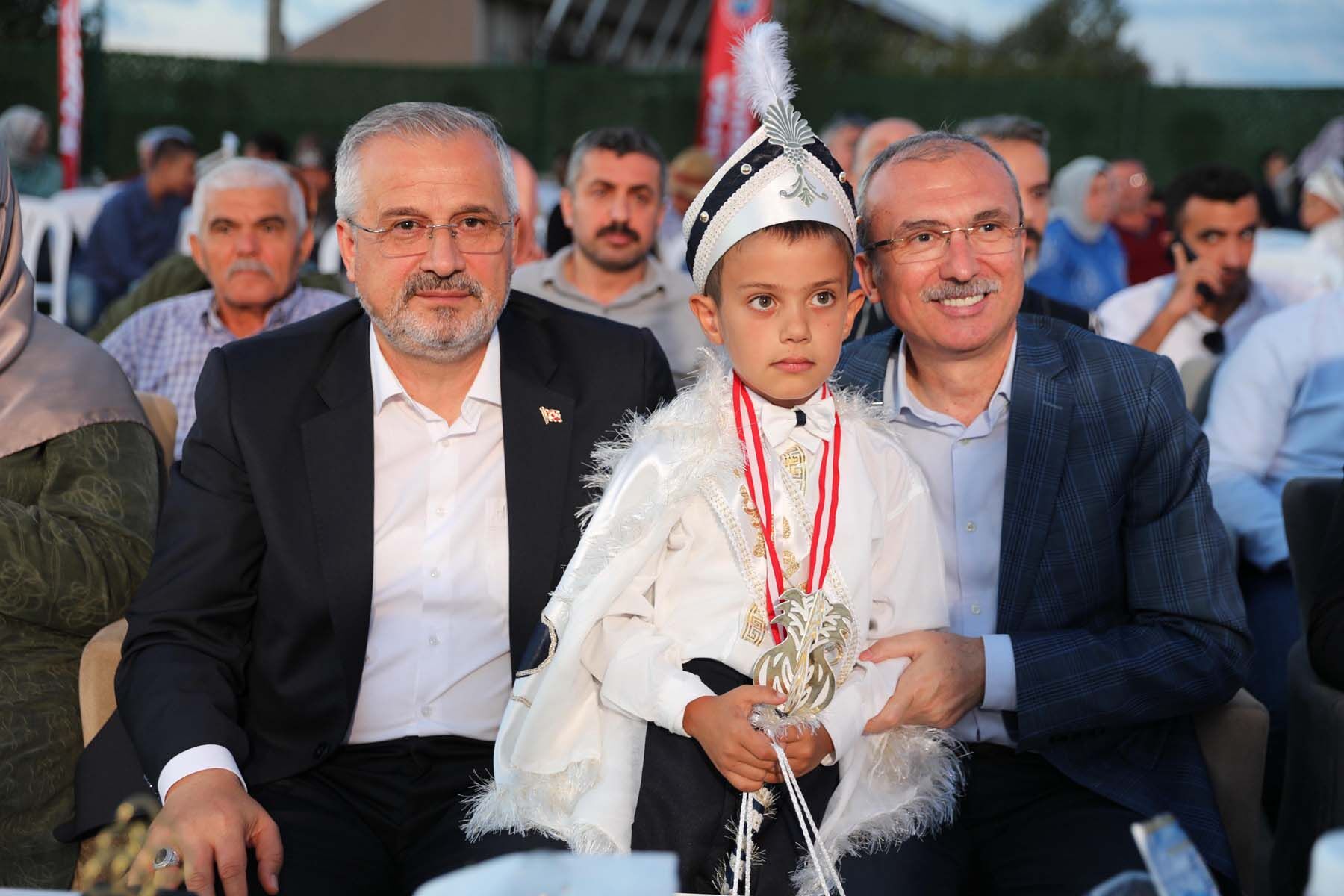Bafra’da 21. Geleneksel Sünnet Şöleni Renkli Görüntülere Sahne Oldu (3)