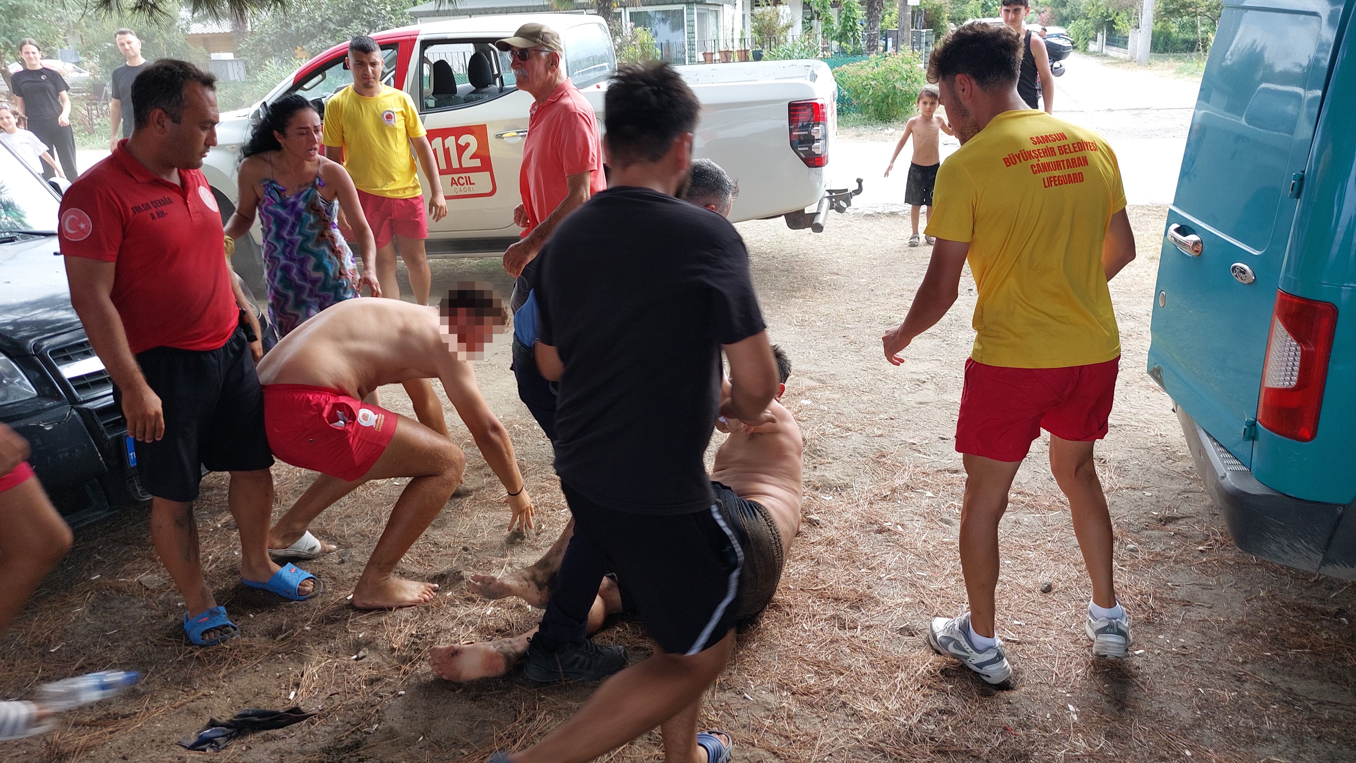 Samsun’da Cankurtaran Ile Vatandaşın Yumruk Yumruğa Kavgası (5)