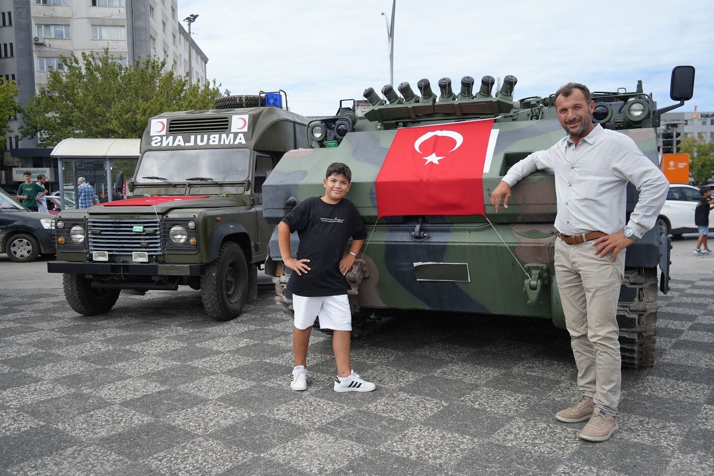 Samsun’da Zırhlı Askeri Ambulanslar Ilgi Odağı Oldu (5)