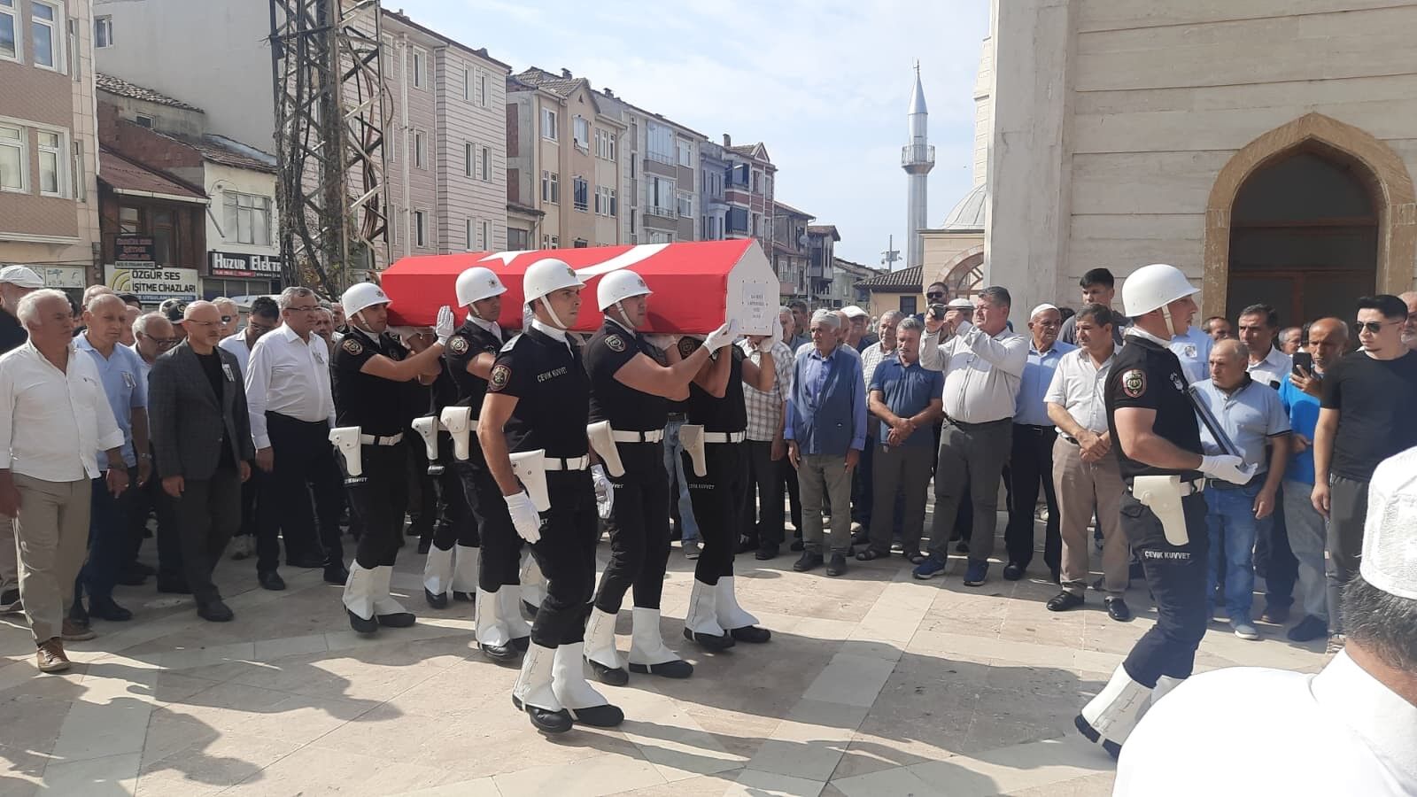 Suat Binici (3)