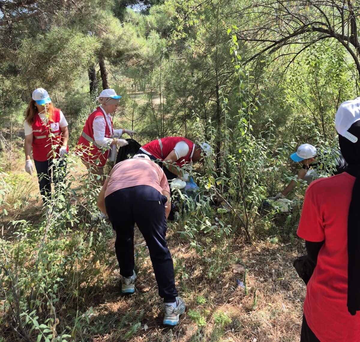 Tügva’lı Gençlerden Çevre Temizliği (3)