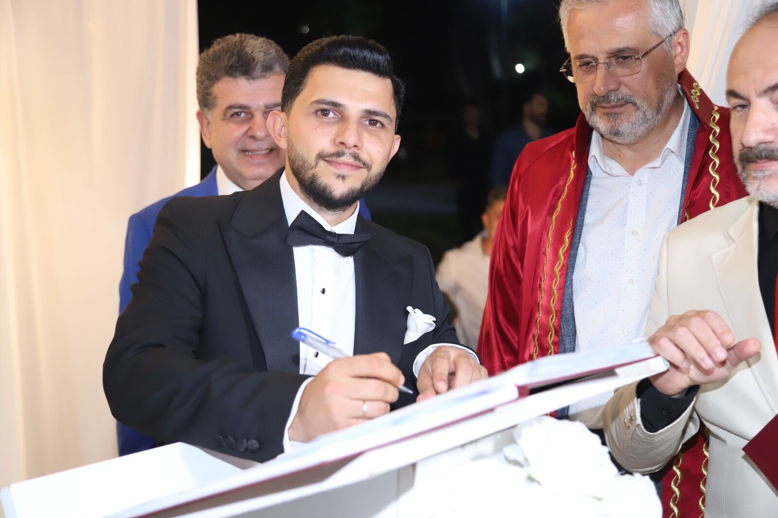 Uncu Ve Hacihafızoğlu Ailesinin Mutlu Günü; Batuhan Ve Hande Dünyaevine Girdi (18)