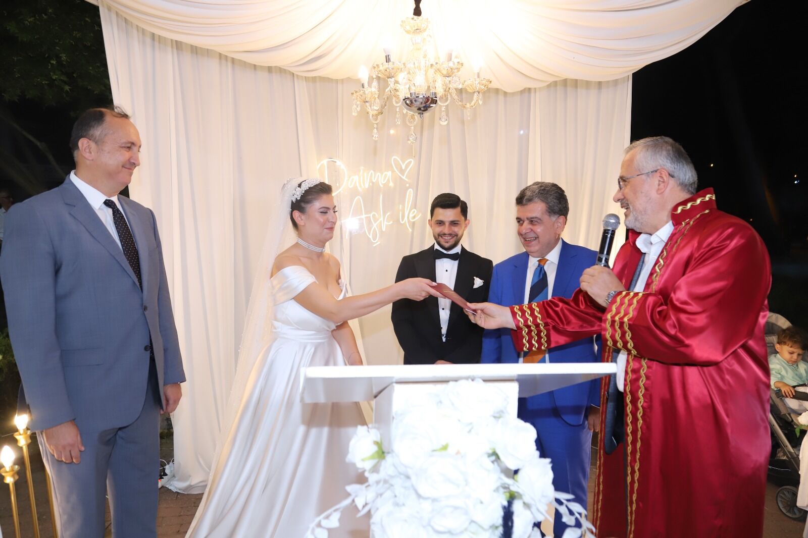 Uncu Ve Hacihafızoğlu Ailesinin Mutlu Günü; Batuhan Ve Hande Dünyaevine Girdi (19)