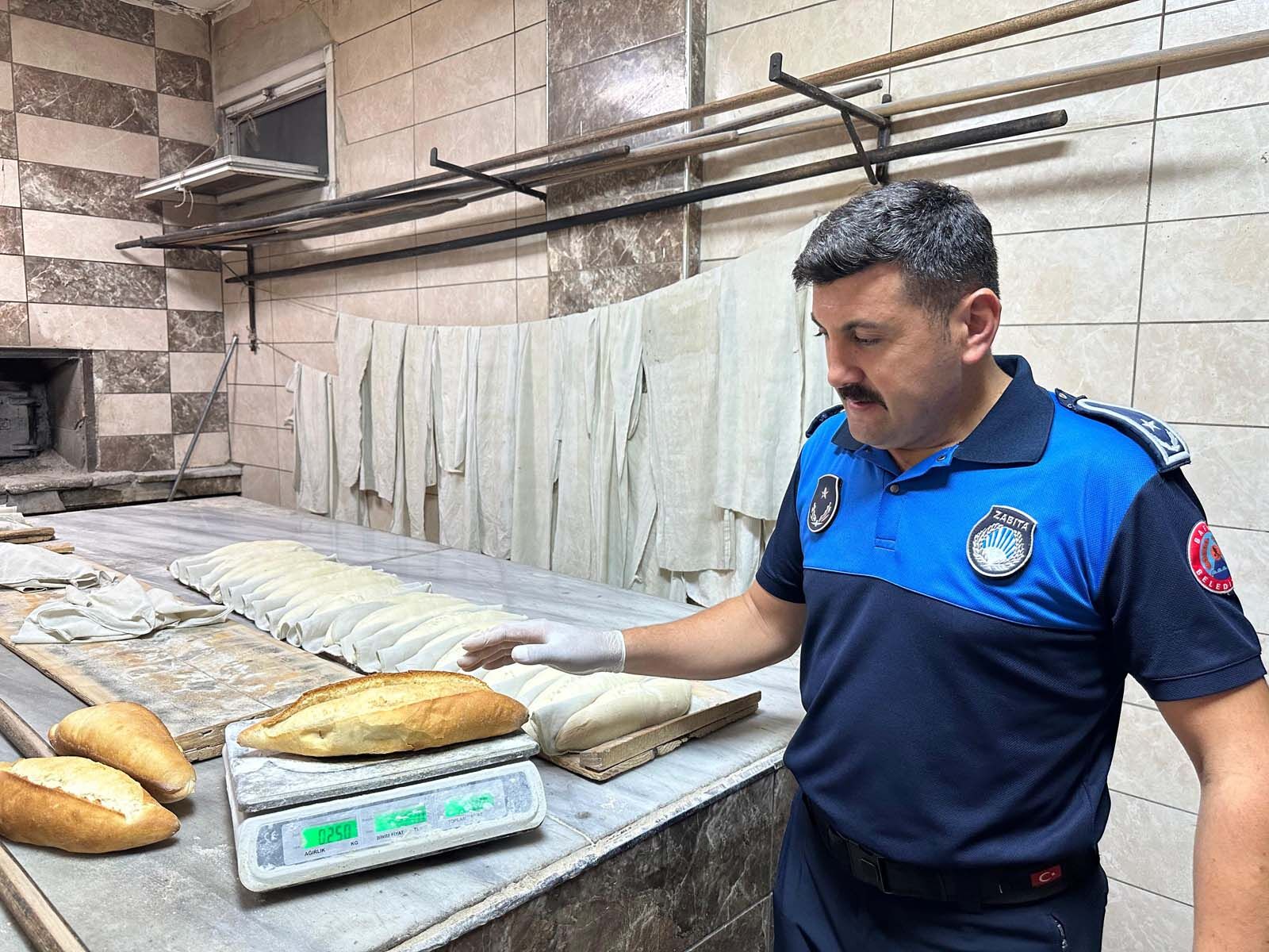 Bafra Belediyesi Zabıta Ekiplerinin Fırın Denetimi Sürüyor (3)
