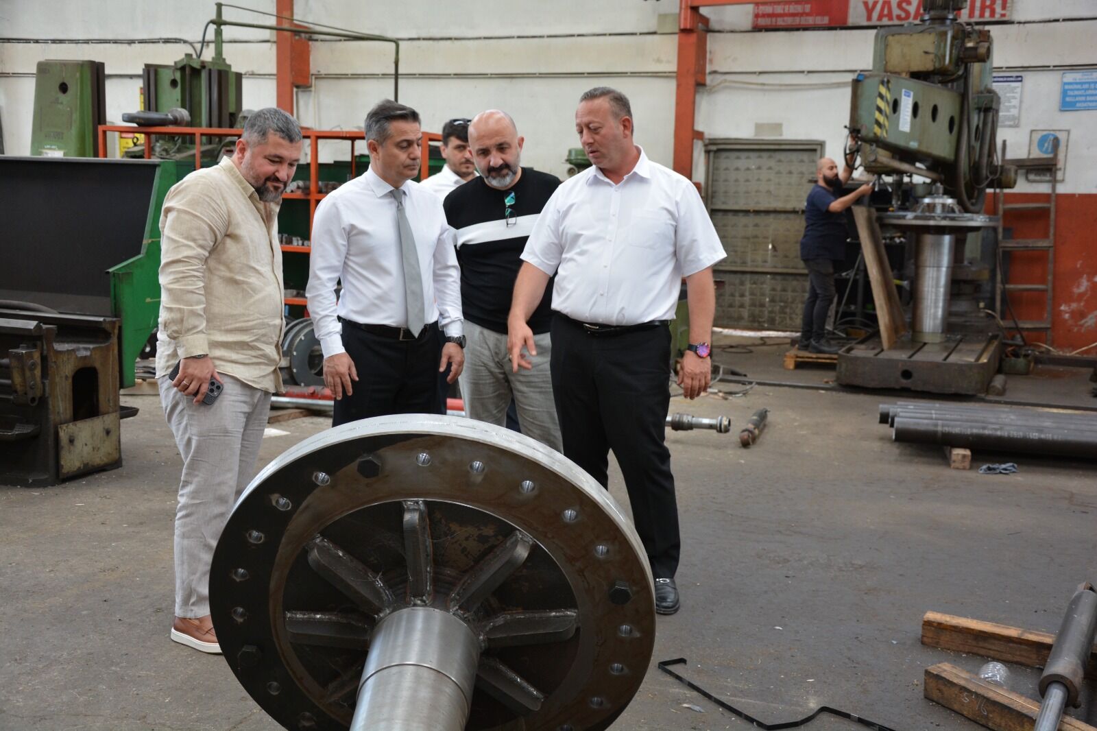 Bafra Kaymakamı Mustafa Altınpınar’dan Damsan Şirketler Grubu Tesisine Ziyaret (5)