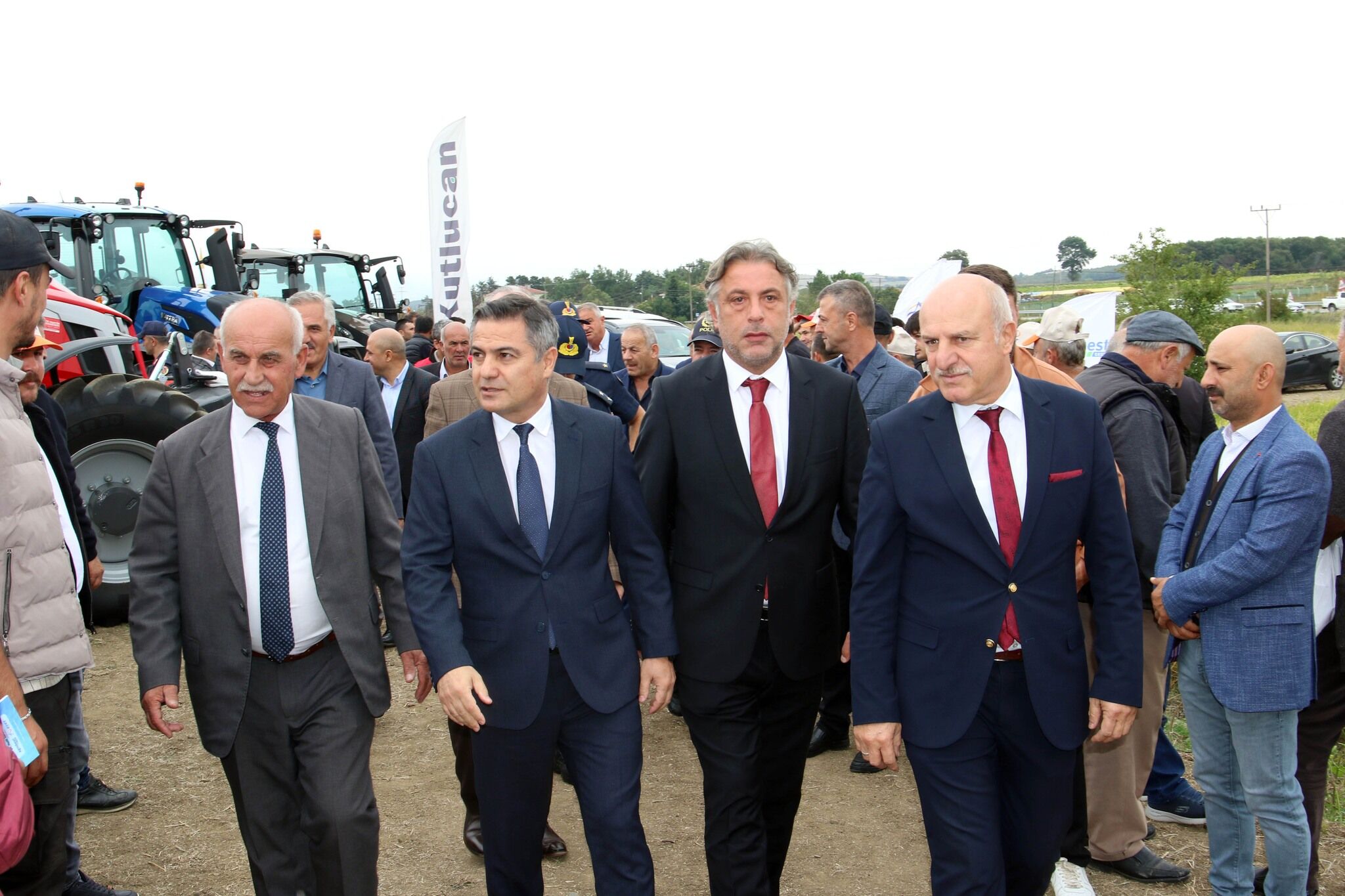 Bafra Ovası'nda Çeltik Hasadı Başladı (4)