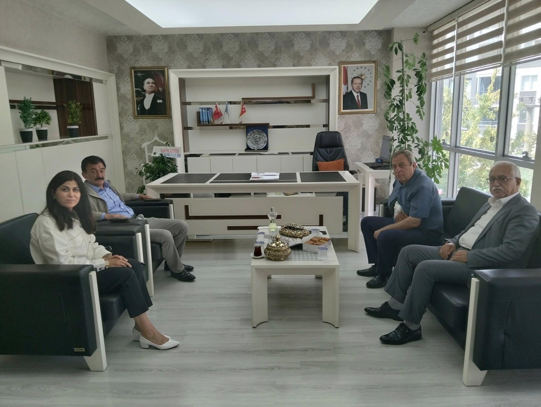 Öğretmenevi Müdürü Berati Aydın Ziyareti1