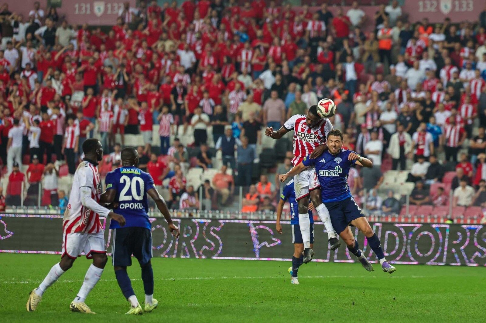 Samsunspor Erteleme Maçında Evinde Puanları Paylaştı (7)