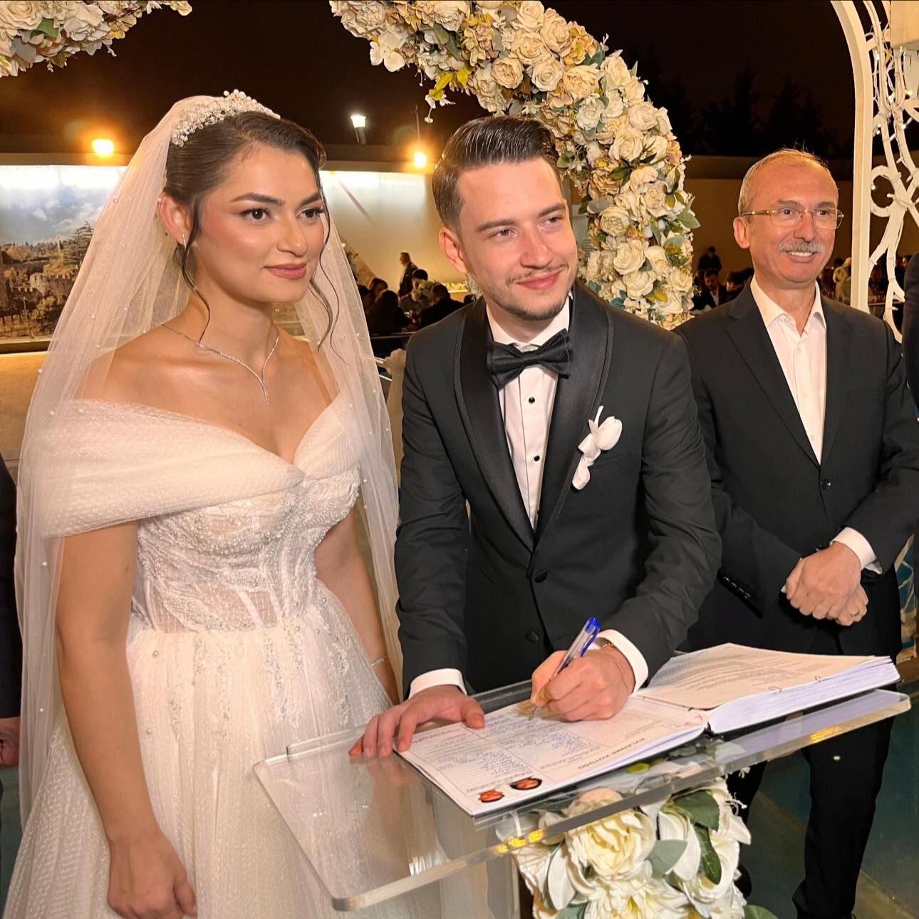 Sümeyye & Mücahit Kocabaş’a İstanbul’da Dillere Destan Nikah Ve Düğün Merasimi (3)