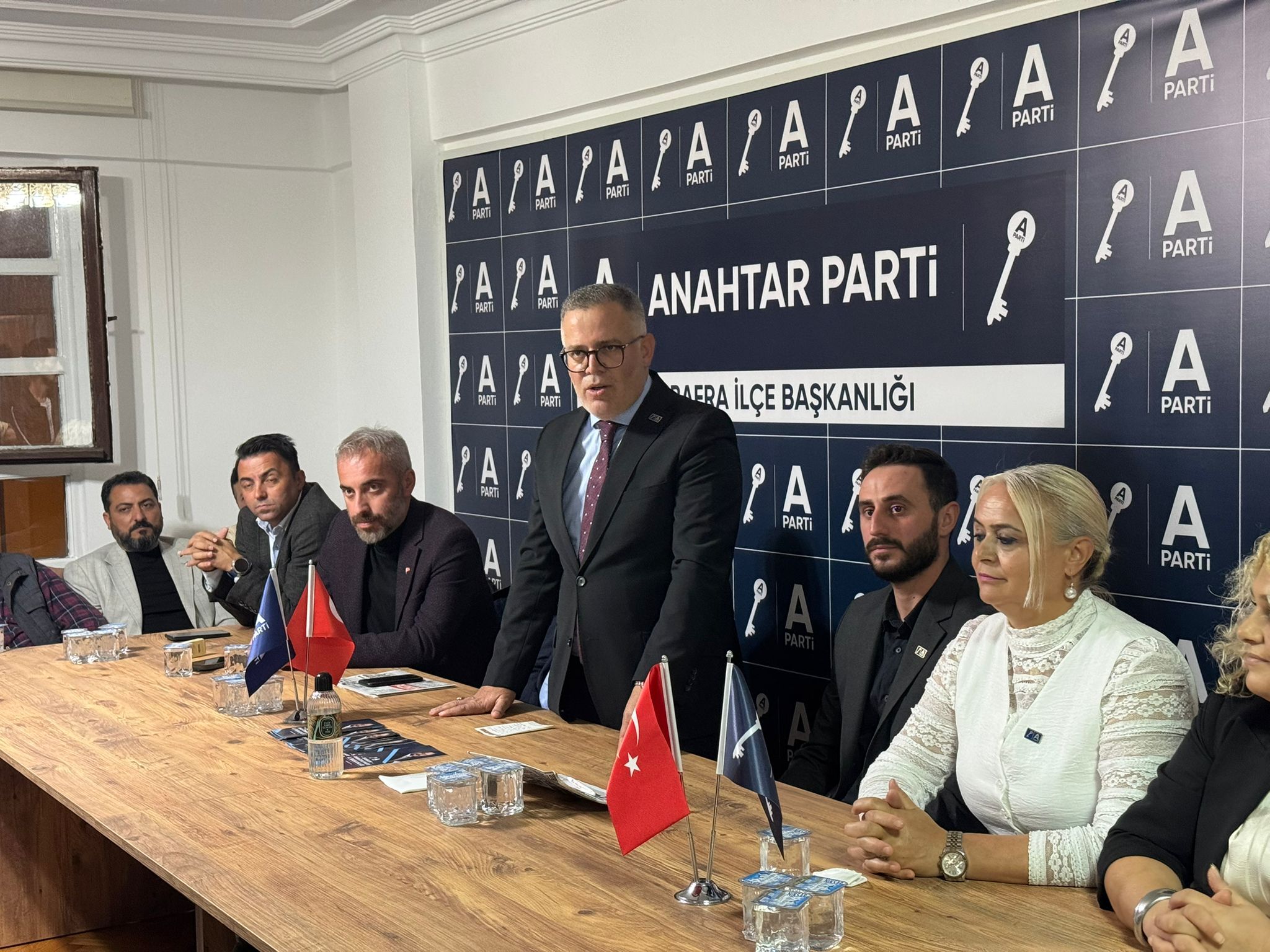 Anahtar Parti Bafra’da Gençlerle Buluştu (15)
