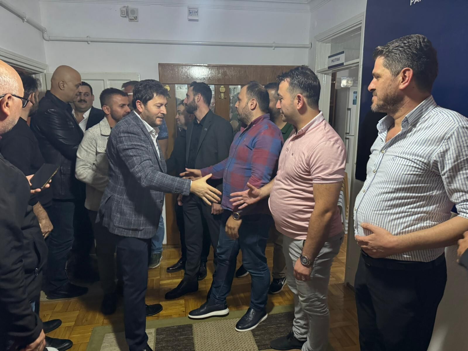 Anahtar Parti Bafra’da Gençlerle Buluştu (6)