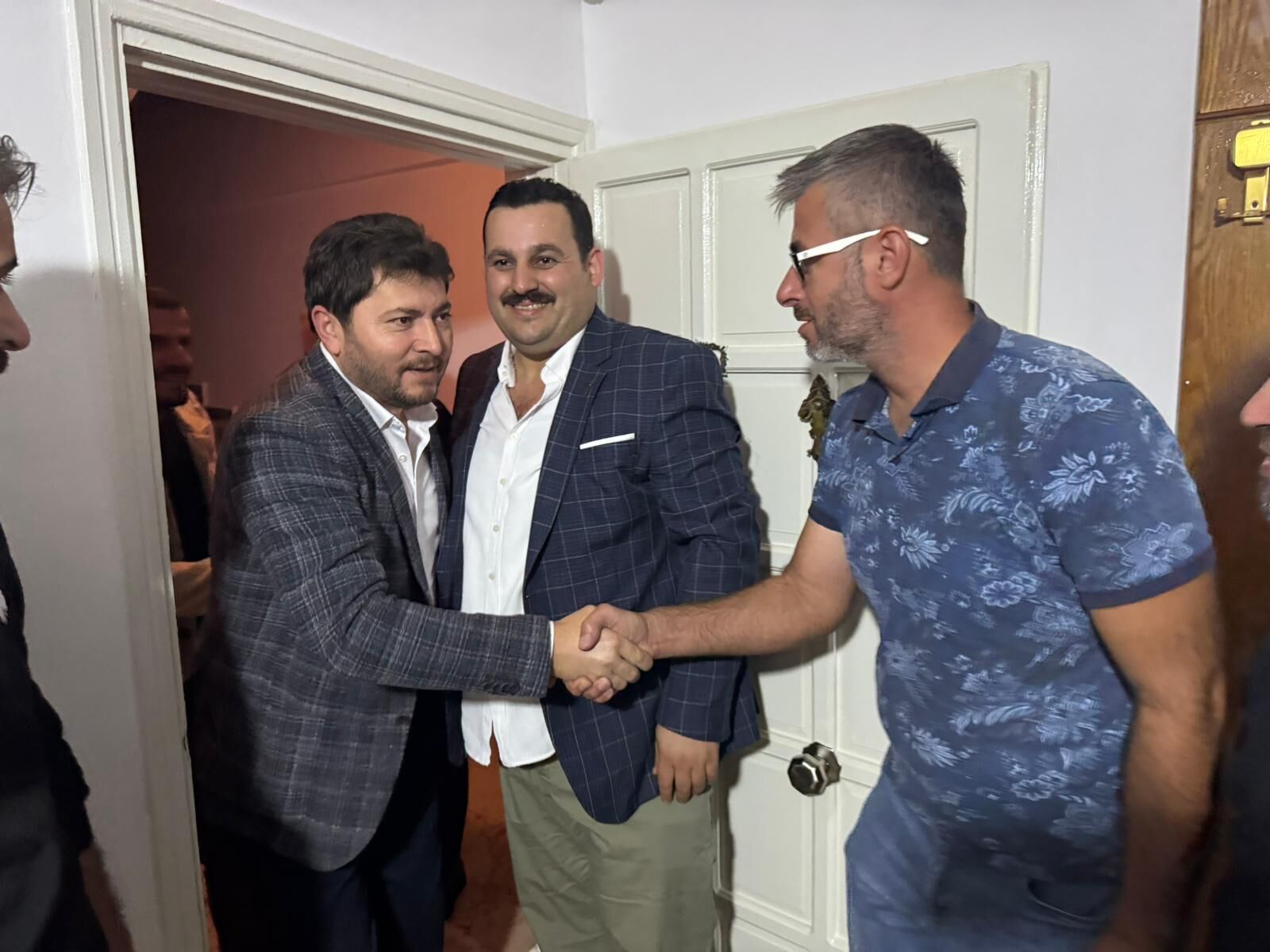Anahtar Parti Bafra’da Gençlerle Buluştu (8)