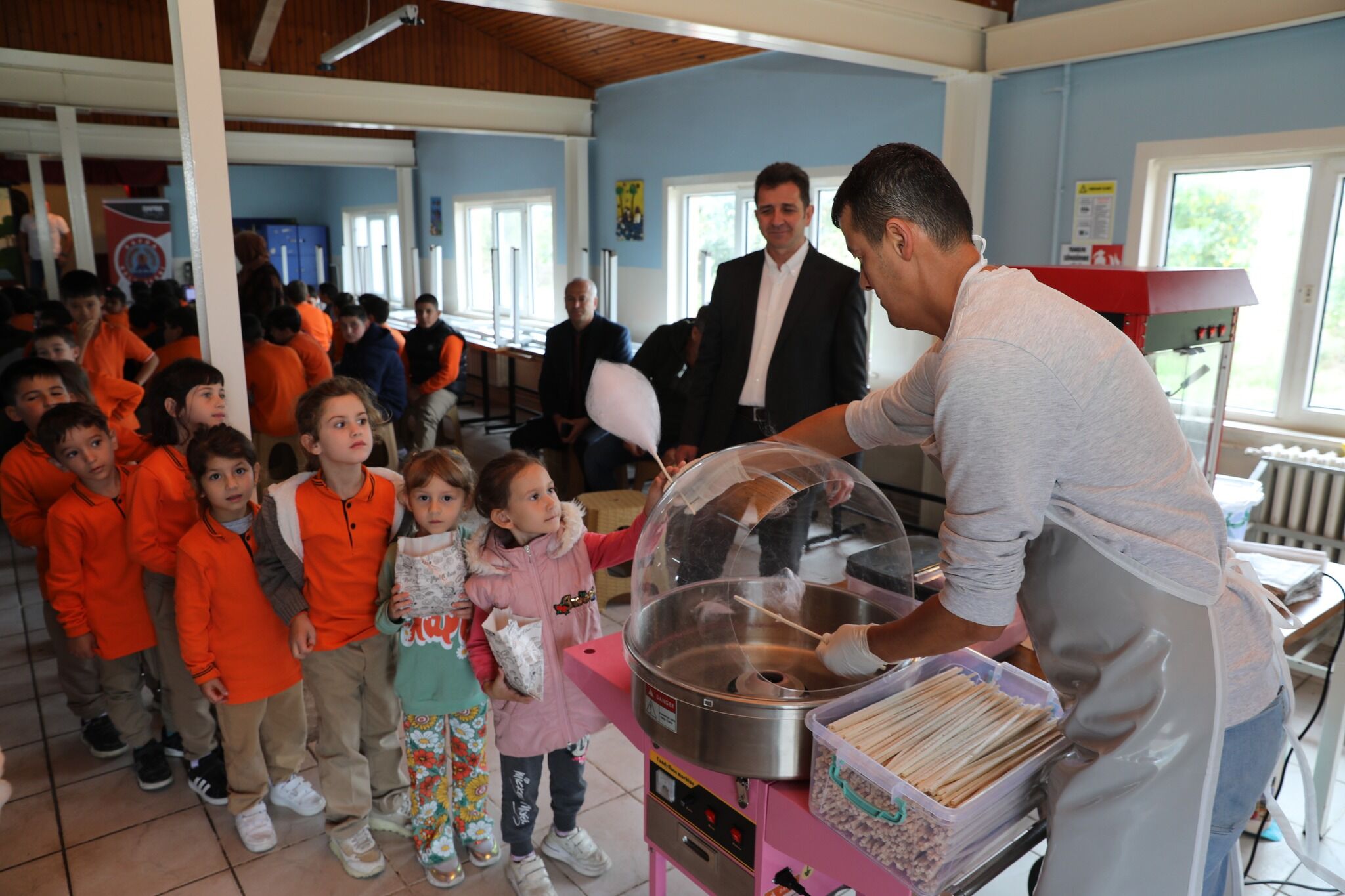 Bafra Belediyesi ''Çocuk Tiyatrosunu'' Öğrencilerin Ayağına Götürüldü (1)